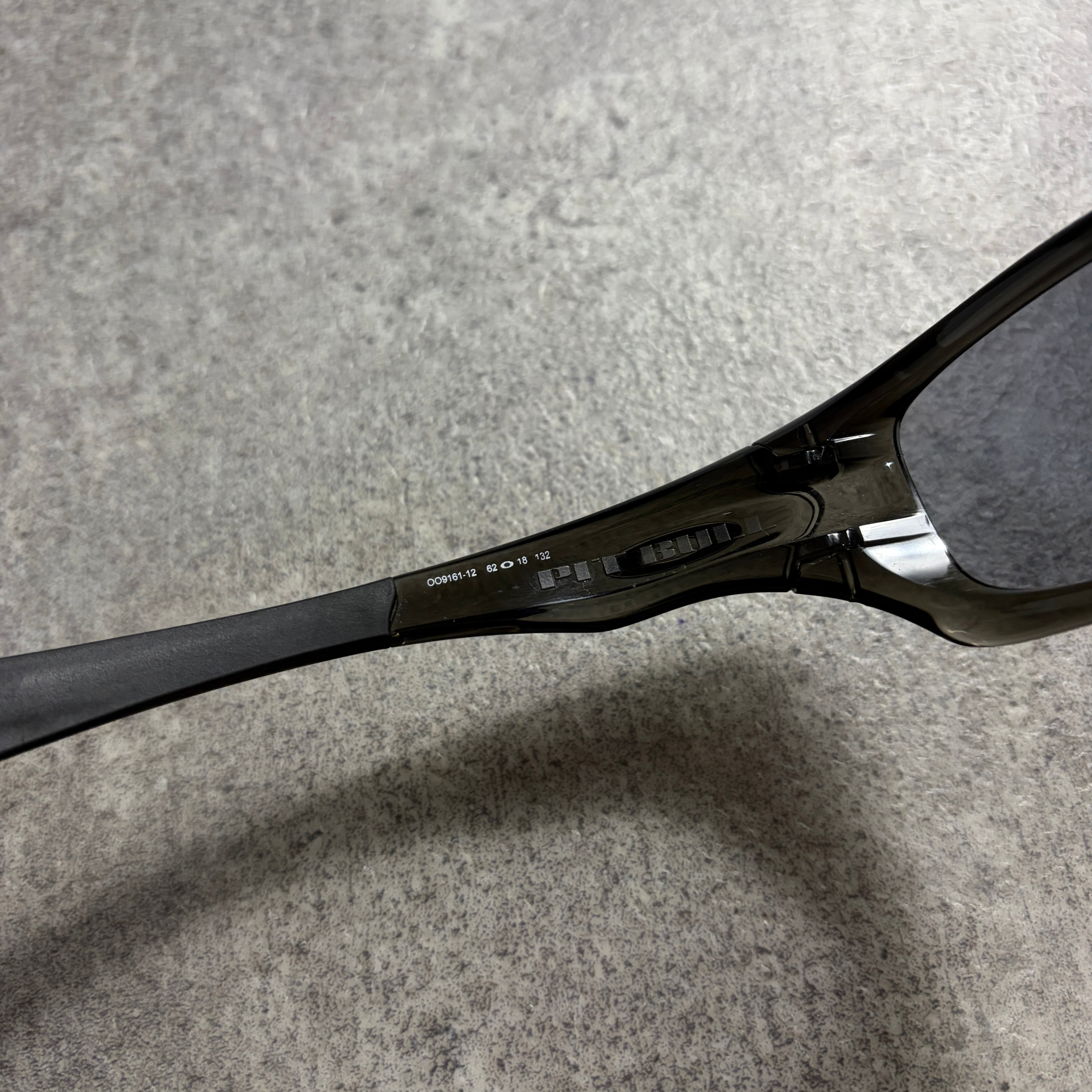 00s OAKLEY PIT BULL SUNGLASSES ARCHIVE | LOST