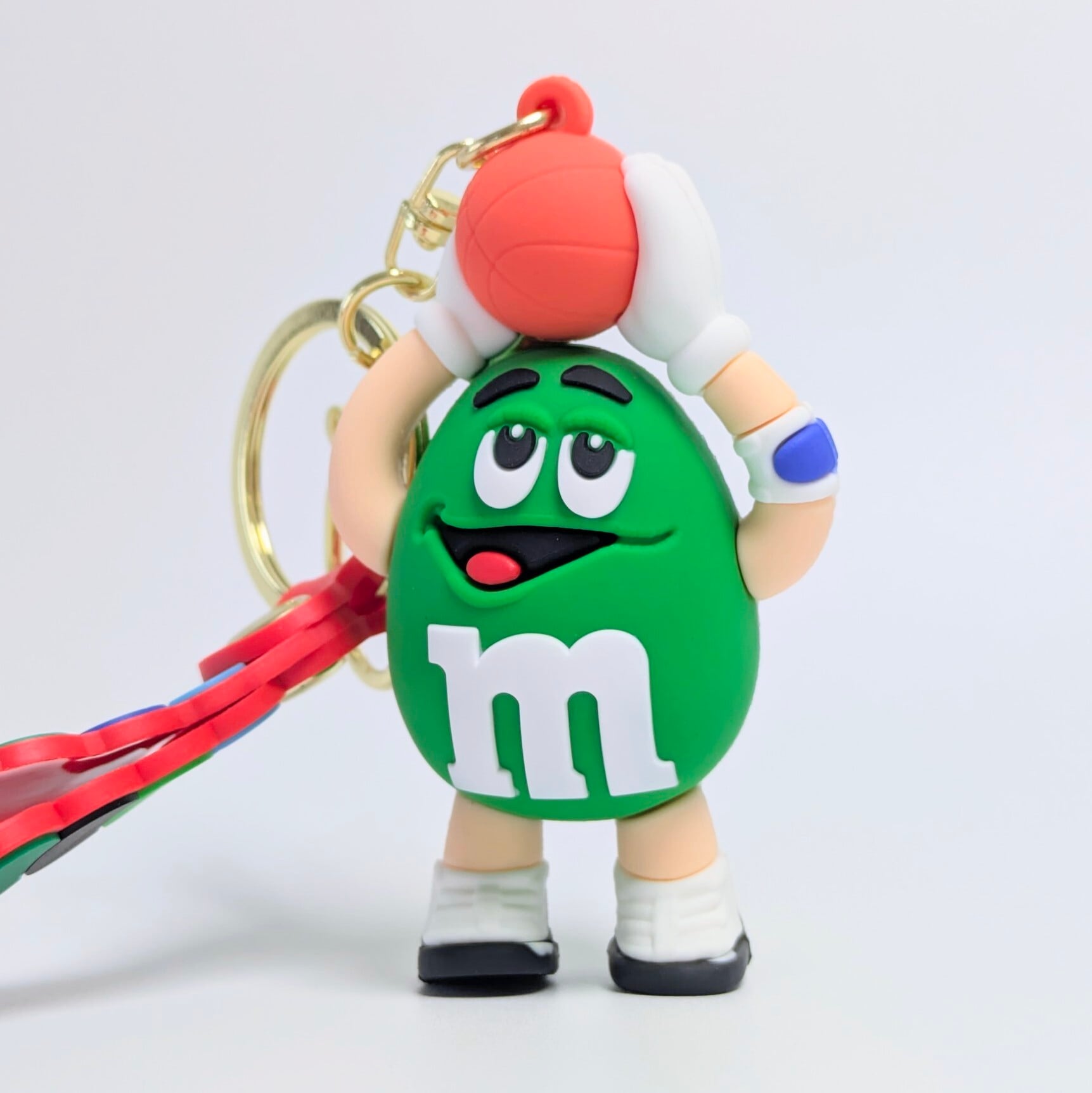 【 m&m's  ( エムアンドエムズ )  】3D Rubber KeyHolder / 3Dラバーキーホルダー バスケットボール / GREEN〚アメリカン雑貨 アメトイ〛