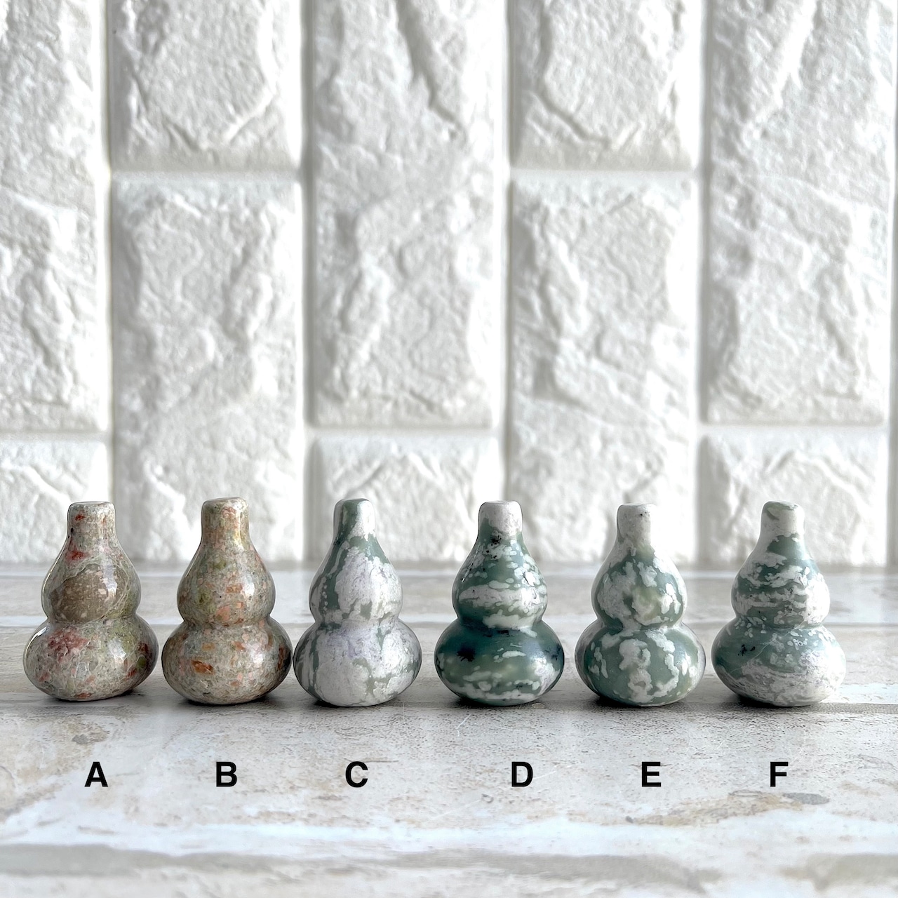 カービング*チャイニーズユナカイト*グリーンフラワージャスパー*250905*天然石*置き物*インテリアストーン