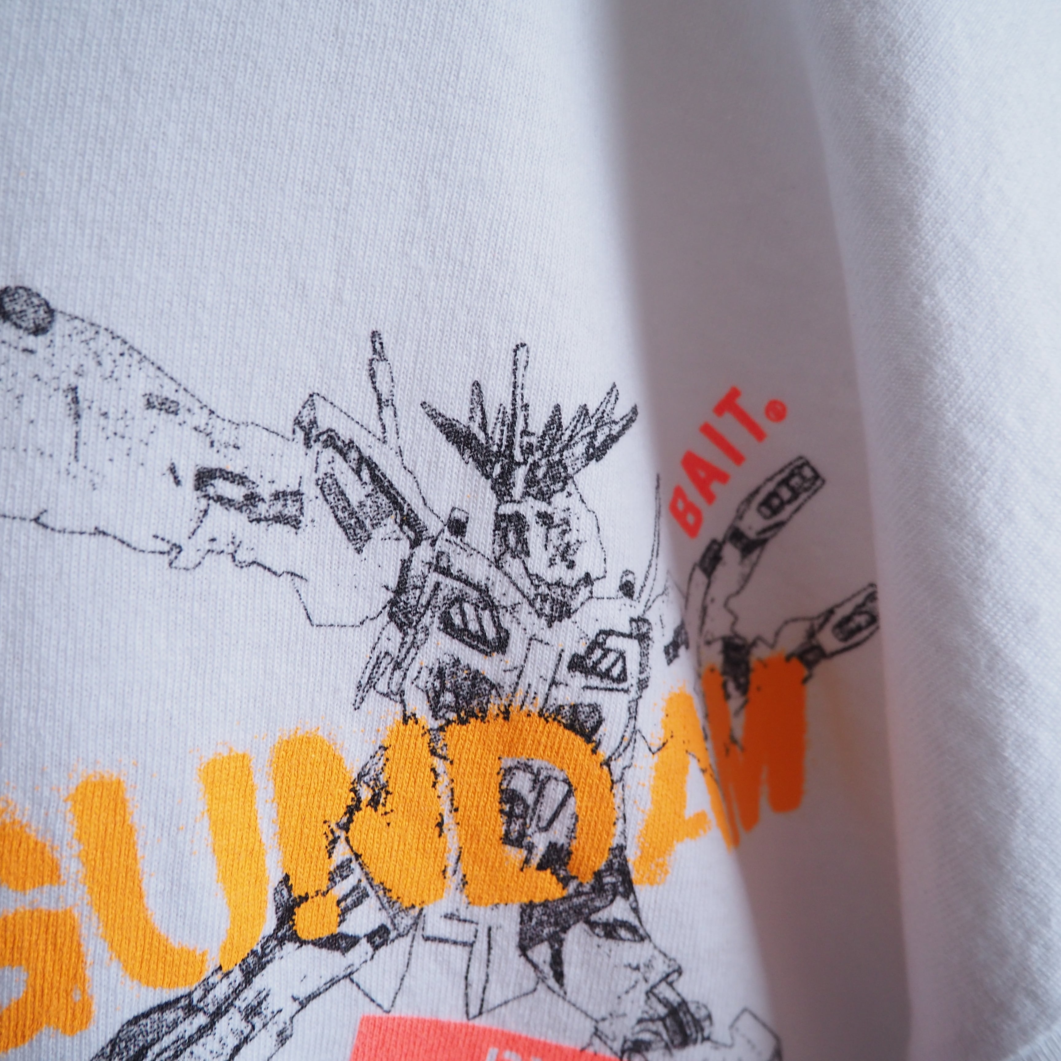 ” GUNDAM UNIVERSE ” ” BANSHEE NORN ” graphic printed loose Tee (made in Usa)