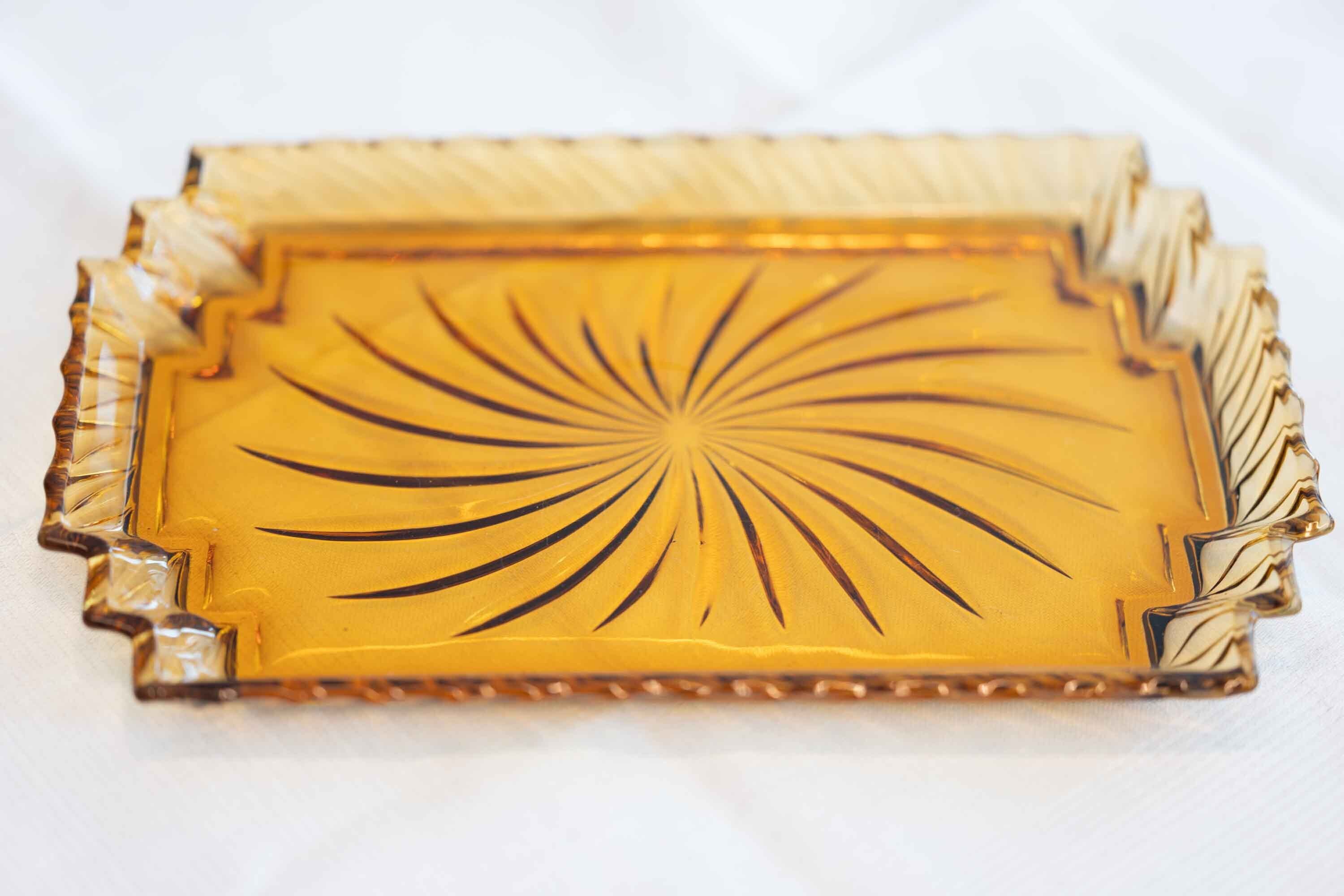 英国アンティーク ガラス製 ドレッサーセットのプレートのみ 飴色