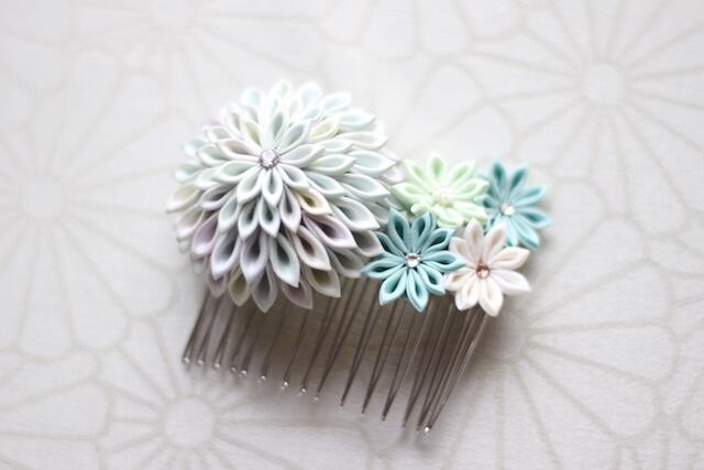 つまみ細工 ミニコーム