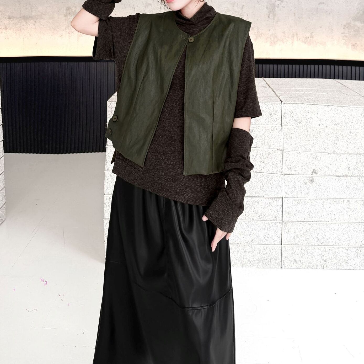 ボタンフロント ポケット付き ロング ベスト&トップス(トップス個別)2color ST0252