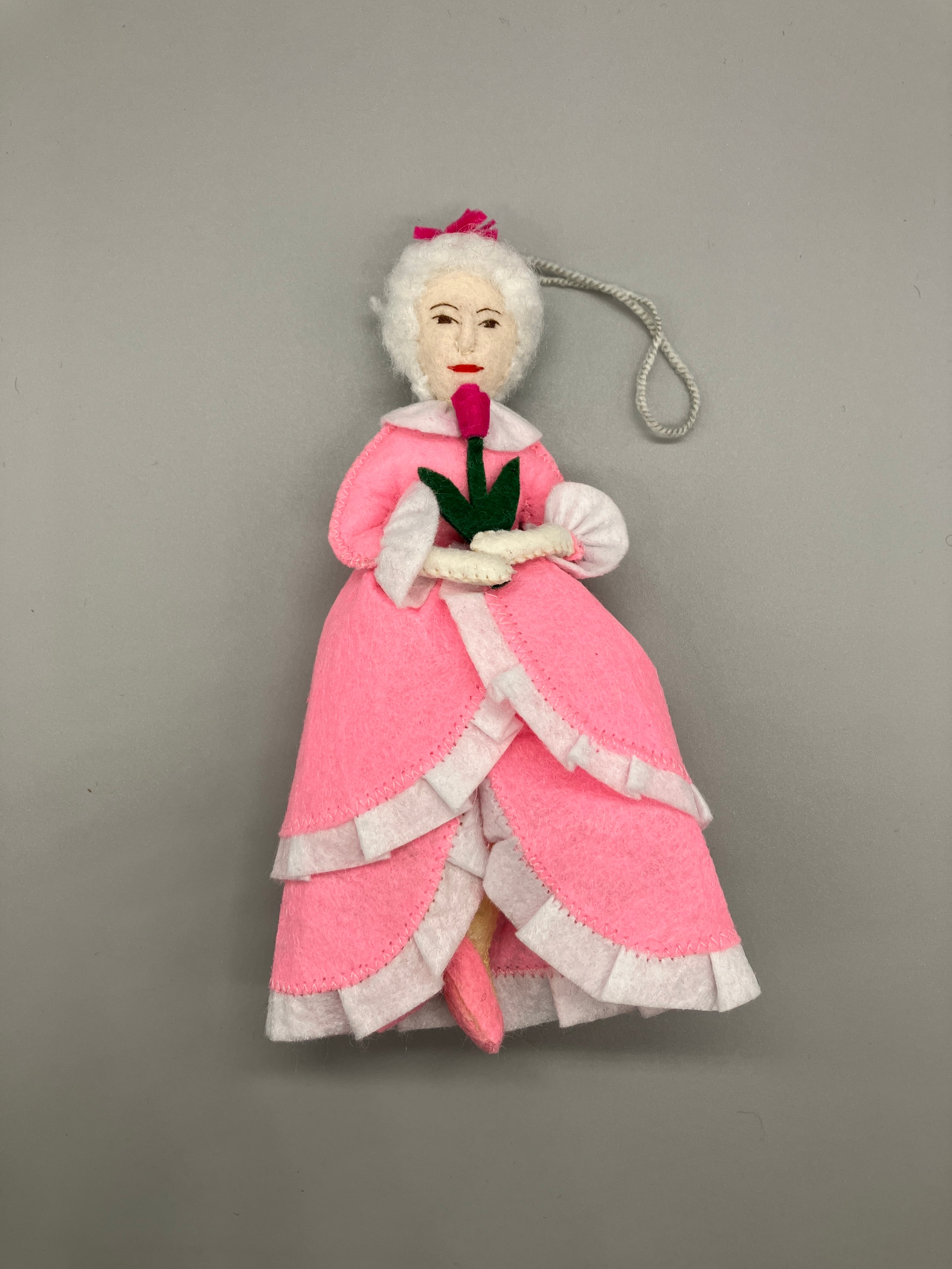 SILK ROAD BAZAAR FIGURE ORNAMENT - MARIE ANTOINETTE | Ninth Sense