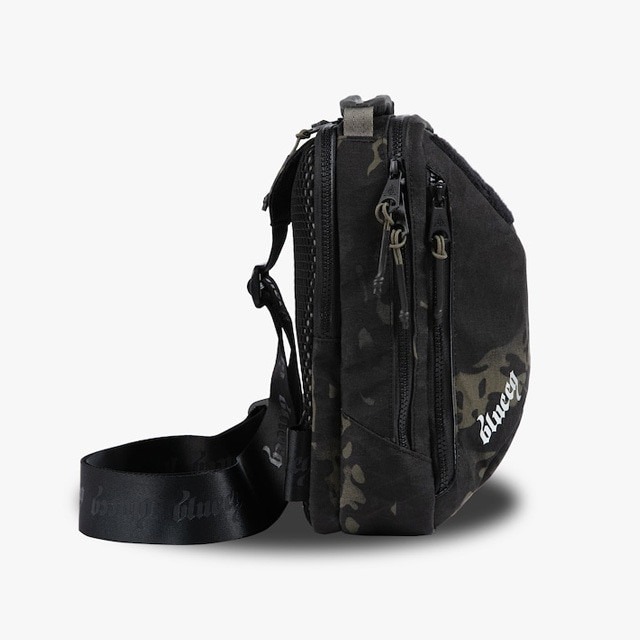 【blueeq】GADGET X SHOULDER BLACK CAMO