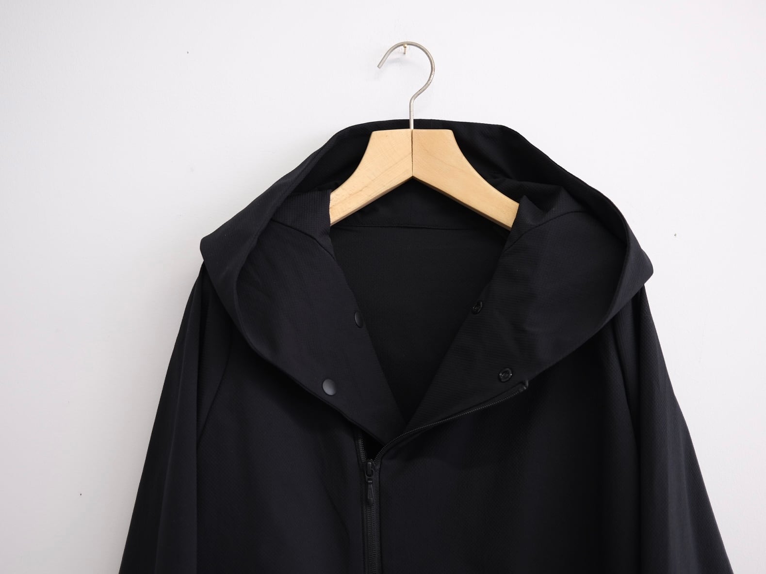 TEATORA” CARTRIDGE HOODIE SM” | Lapel online store