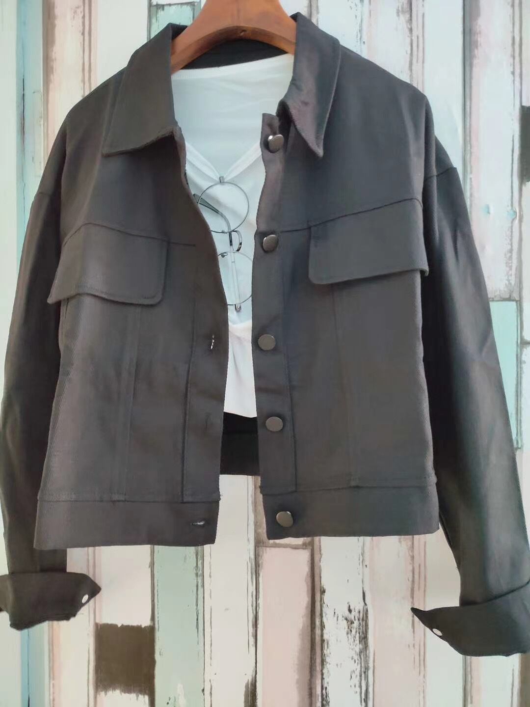 カジュアルミリタリージャケット