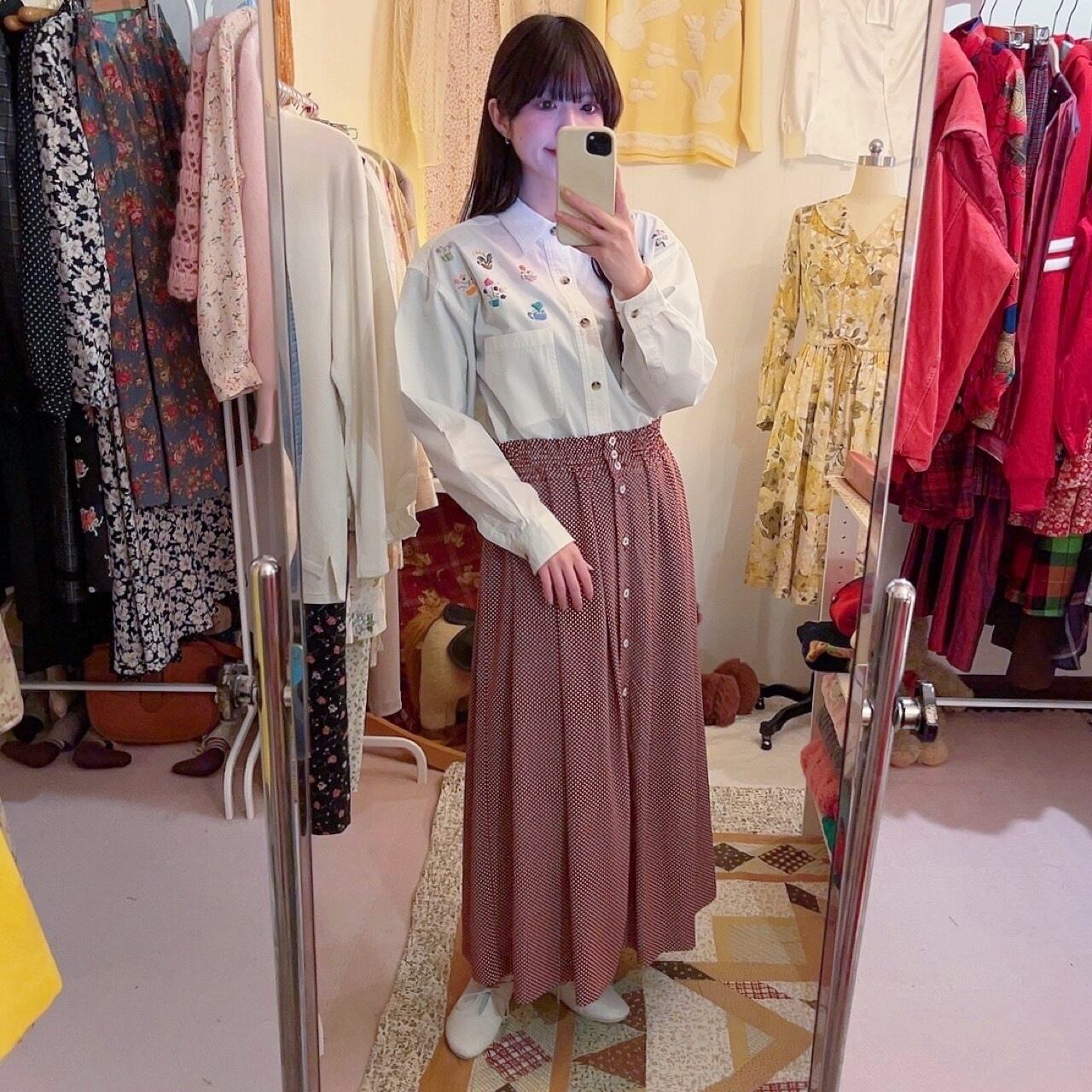 colorful mini flower white blouse