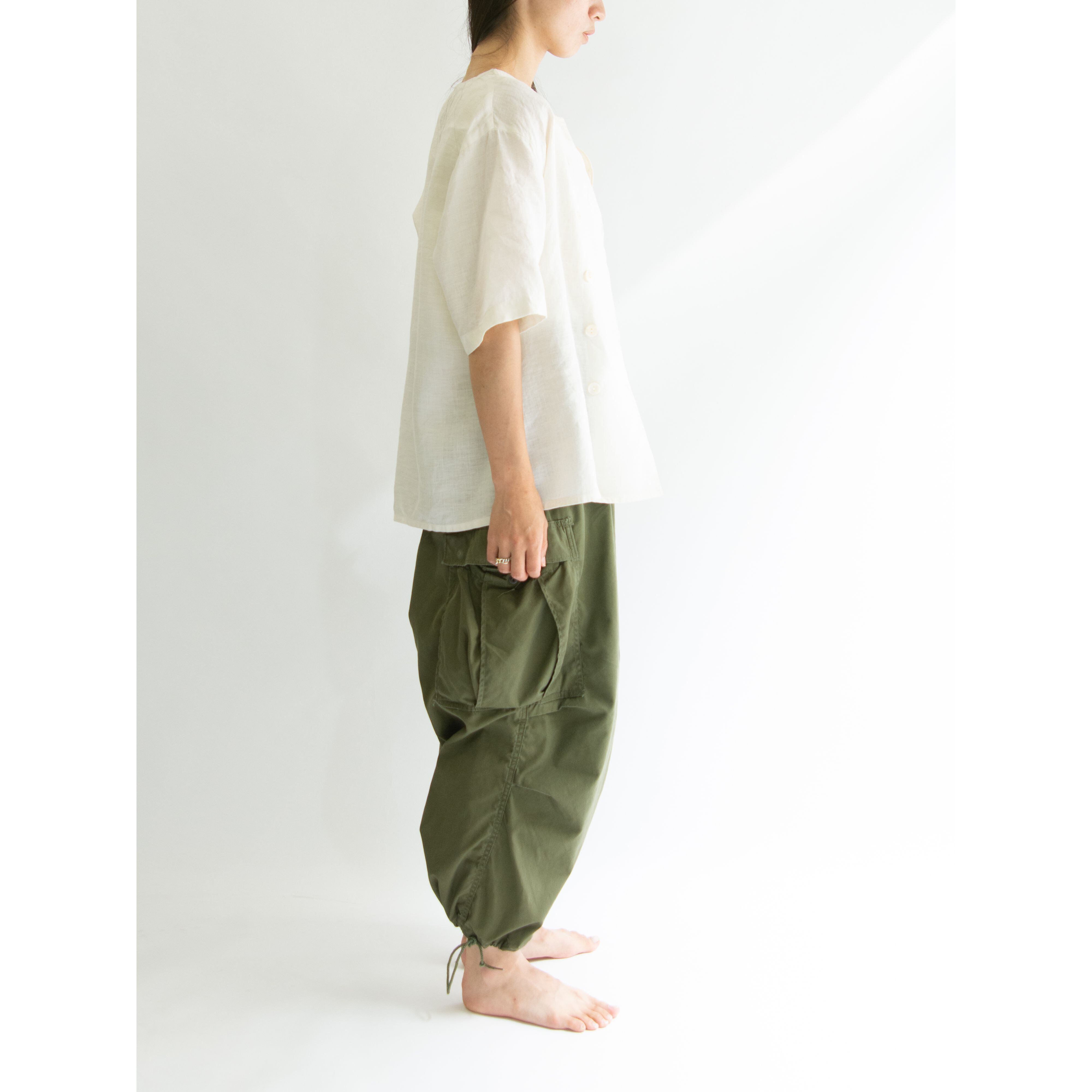 【JAEGER】Made in Great Britain 100% Linen H/S Collarless Blouse（イエーガー イギリス製 半袖ノーカラー リネンブラウス）