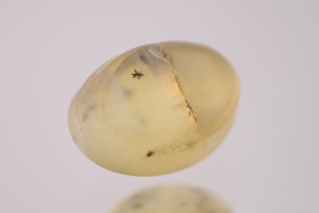 オパールキャッツアイ　1.96ct　[C10‐196]