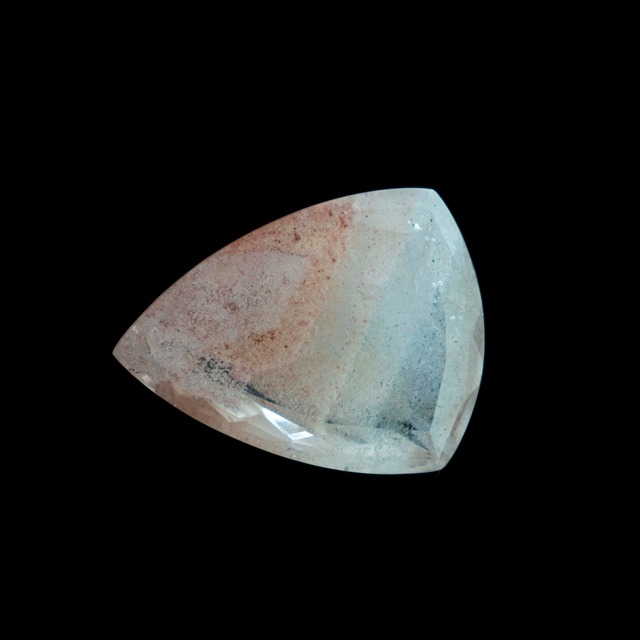 【ADVANCE】ファントムインクォーツ　ルース　ファセット　天然石　85ct