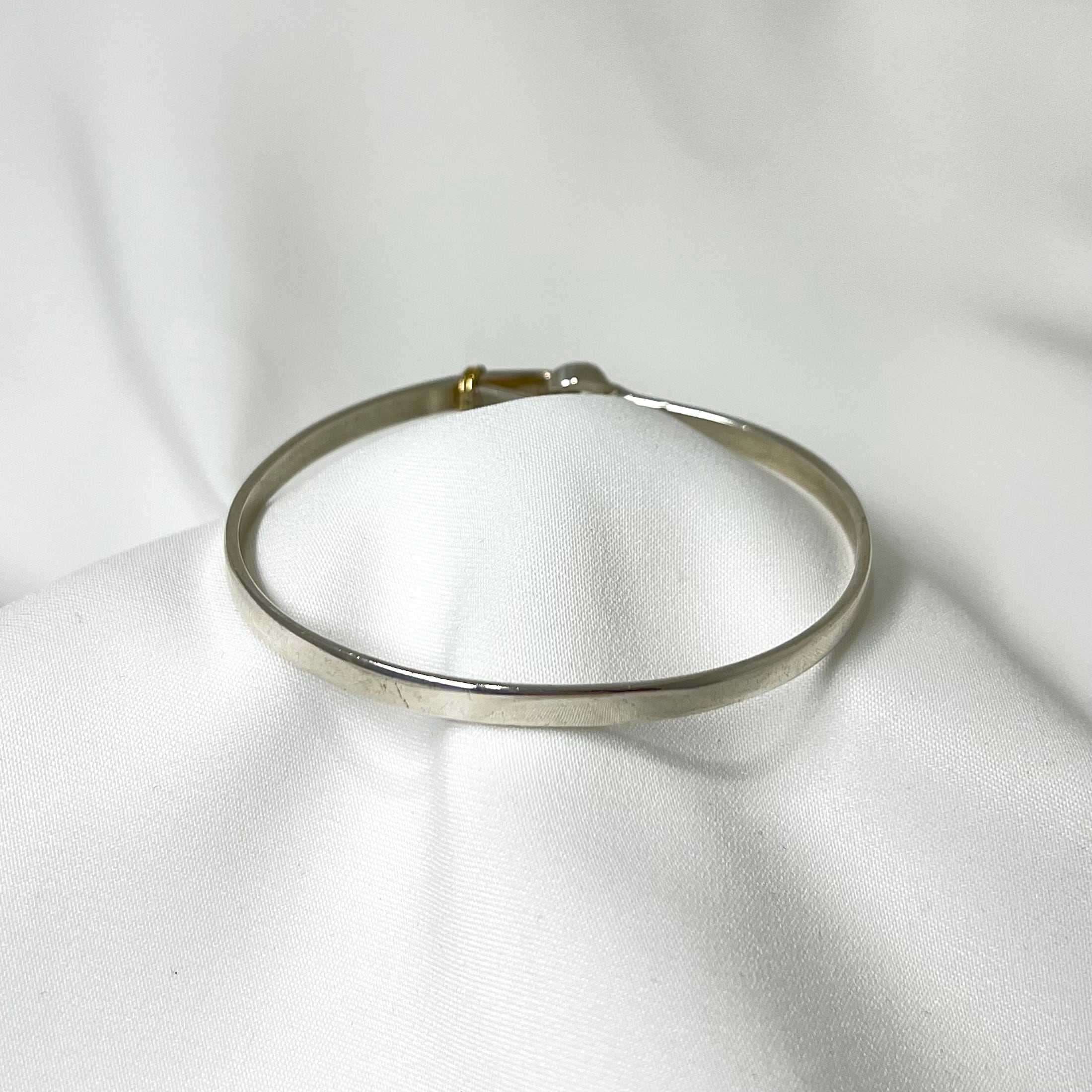 Tiffany&Co. ティファニー フックアンドアイ バングル シルバー Tiffany&Co. ティファニー フックアンドアイ バングル シルバー