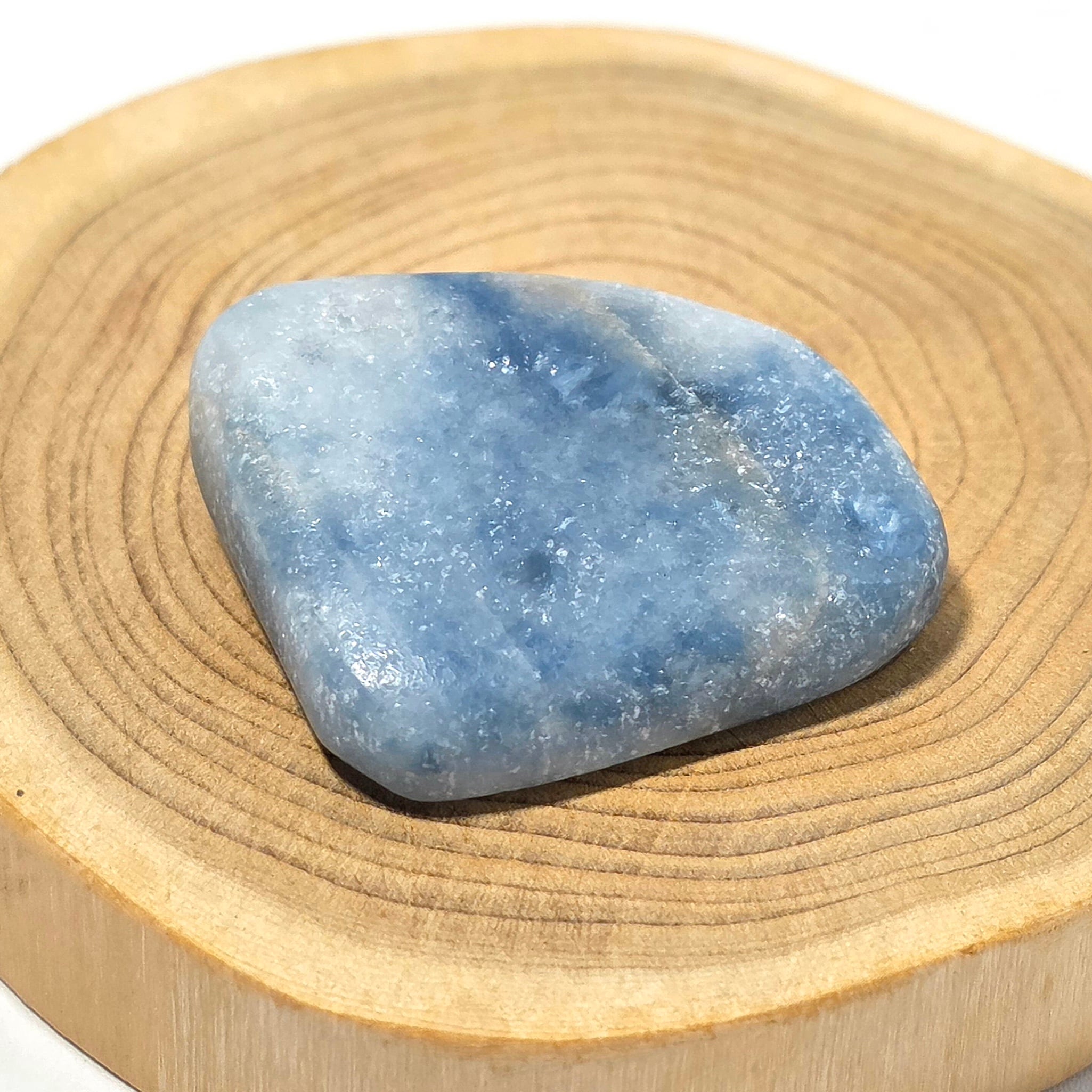 原石 | 糸魚川翡翠工芸家 赤羽可行BASE