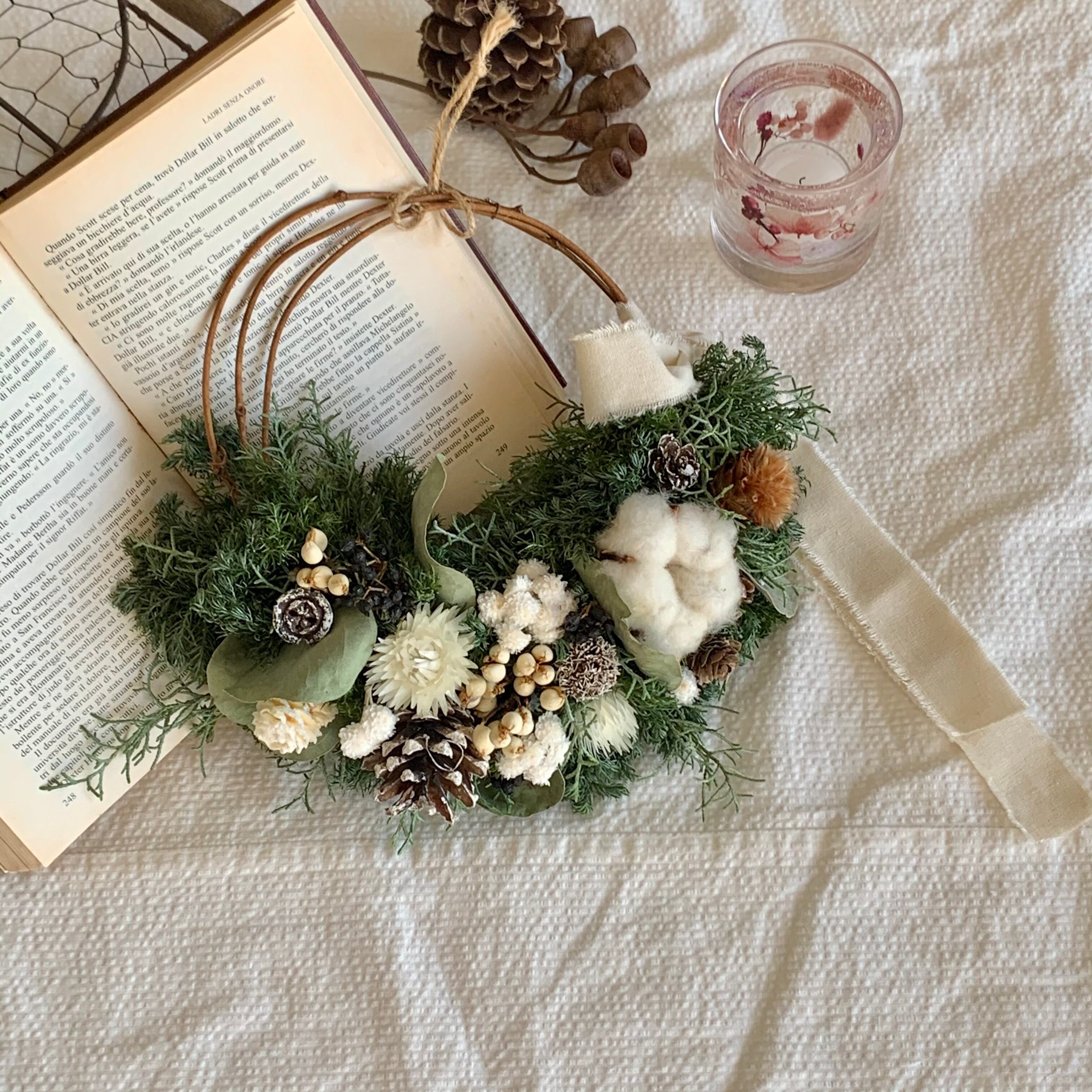 クリスマスを彩るハーフリース white - schloss-freiland.at