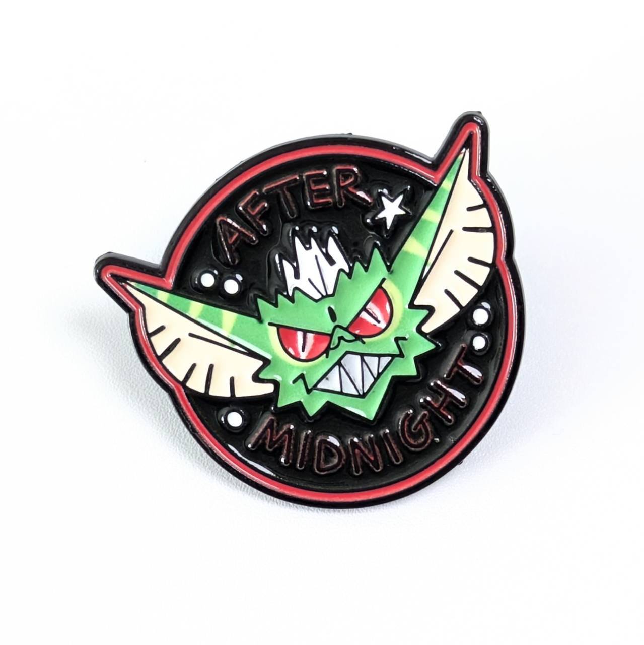 送料無料！ ★ピンズ PINS★ピンバッジ 【 Gremlins（ グレムリン ）】ストライプ “ AFTER MIDNIGHT ”〚アメリカン雑貨 アメトイ〛