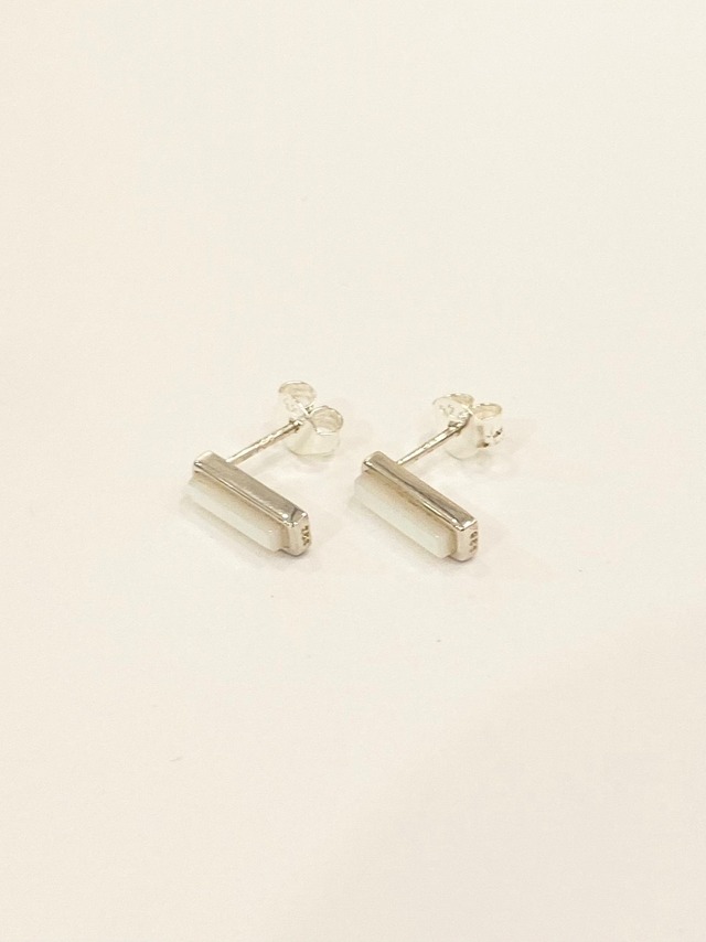 (SV925)mother of pearl pierce