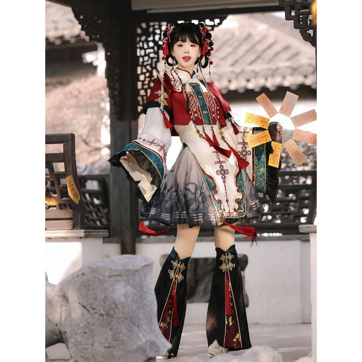 今だけお値引き!!特攻服??カッコイイ☆チャイナ服? 朱札の陰陽姫チャイナ風セットアップ | Maiden's Rêve