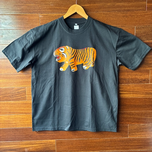 張り子Tシャツ　トラ　ブラック（M）　CL007