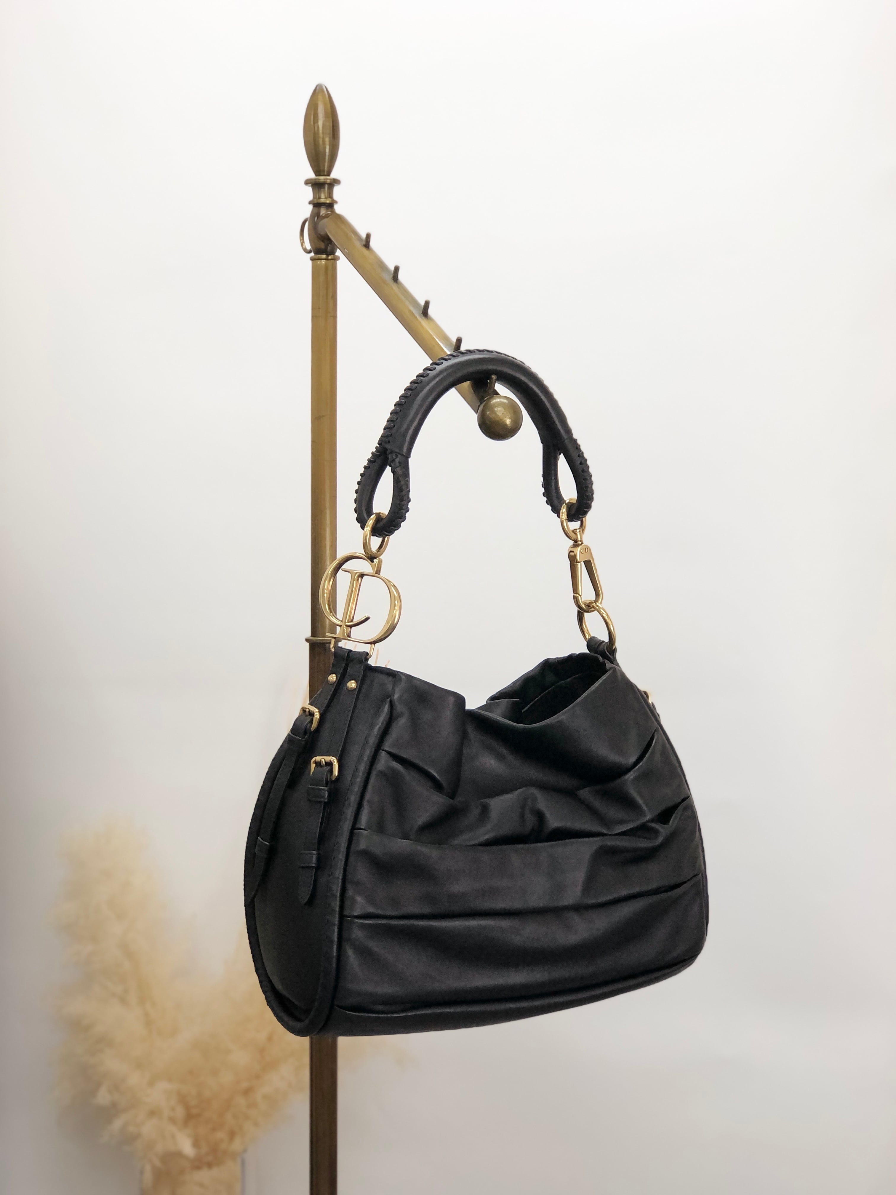 Christian Dior クリスチャン ディオール ショルダーバッグ ブラック  