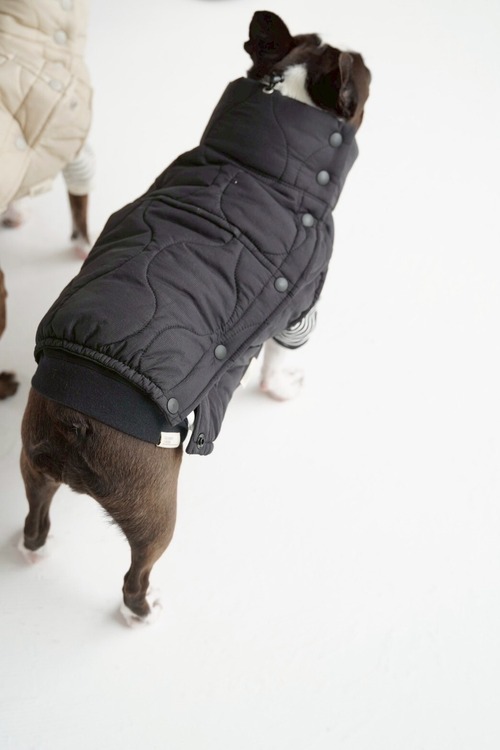 HIGH NECK QUILTING  VEST　