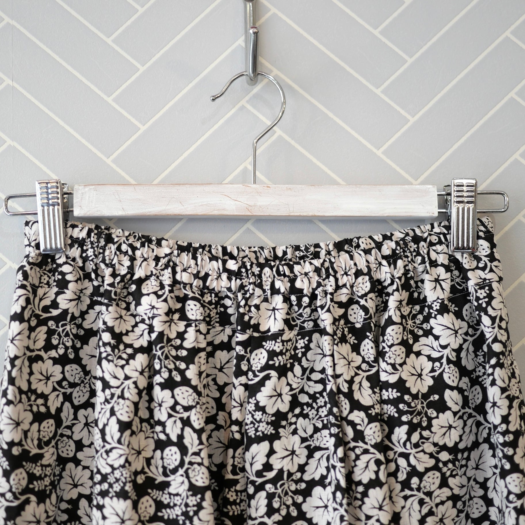 R&D.M.Co- 稀少 ワイルドベリー柄イージーパンツ / TOUJOURS R&D.M.Co- 稀少 ワイルドベリー柄イージーパンツ / TOUJOURS R&D