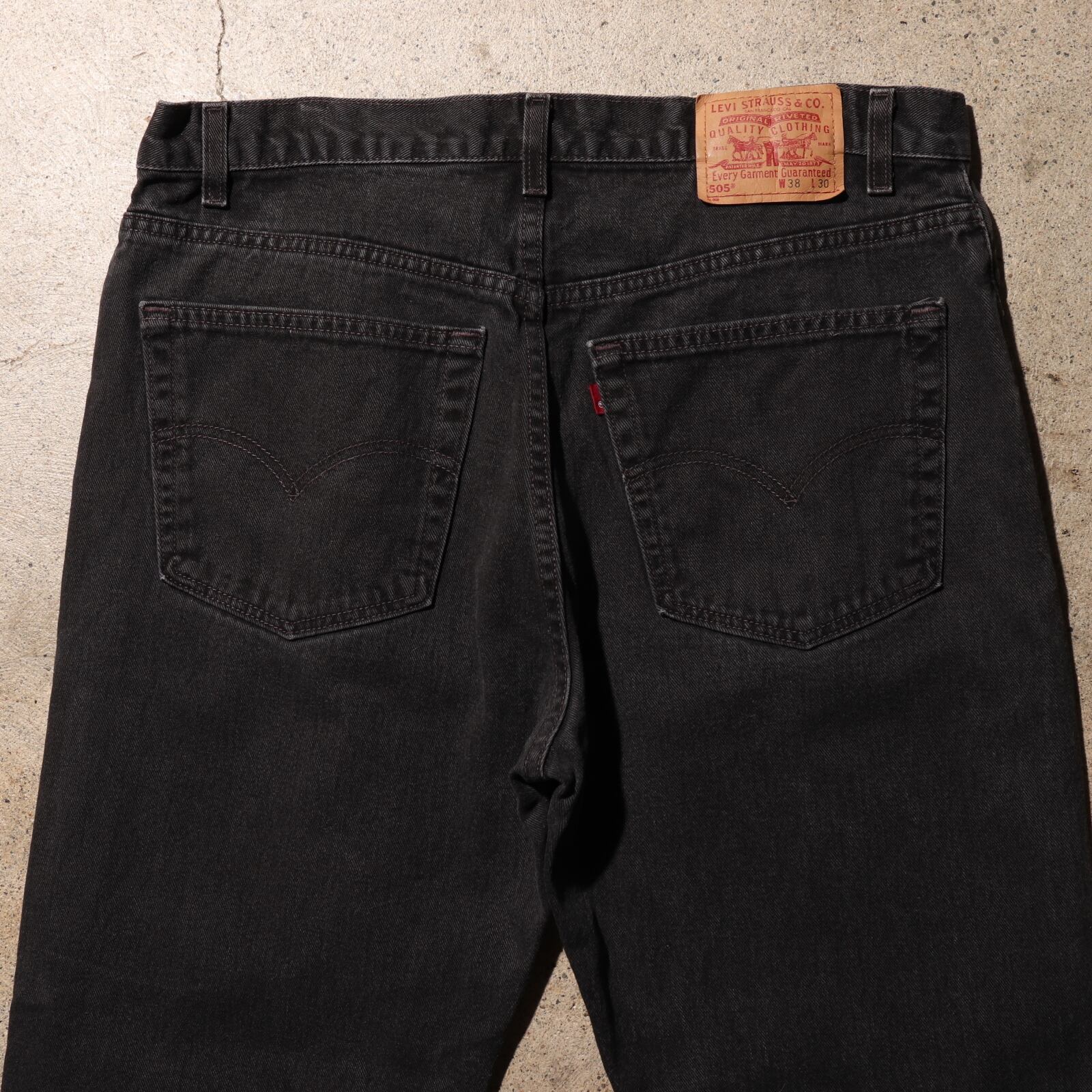 美品 38×30 Levi