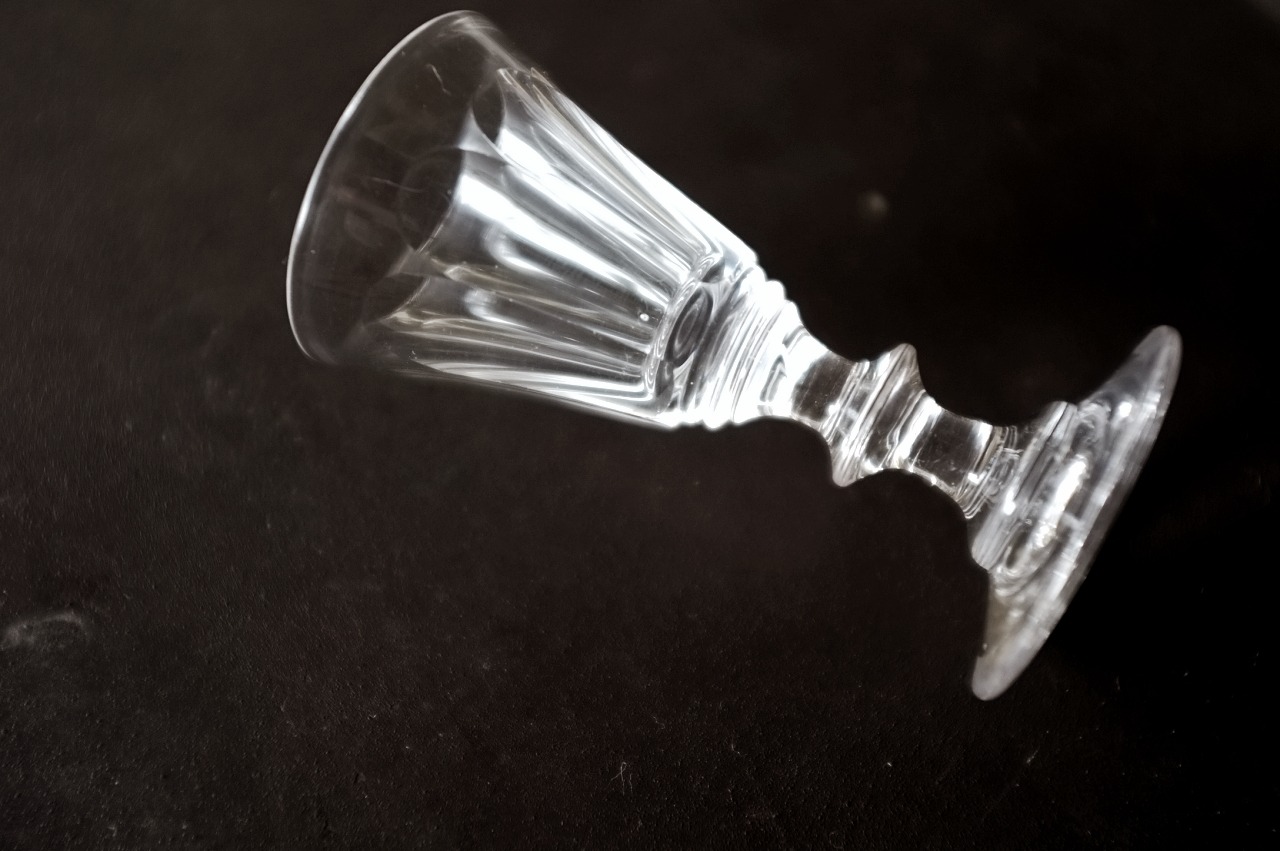 19世紀 フランス 透明の不自由 物憂いクリスタルグラスh アンティーク