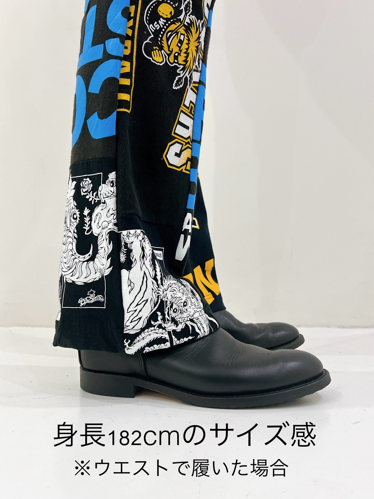 KOH ISHIGURO Upcycled Crazy Patchwork LINE flare pants -BLACK- Mens model - 15