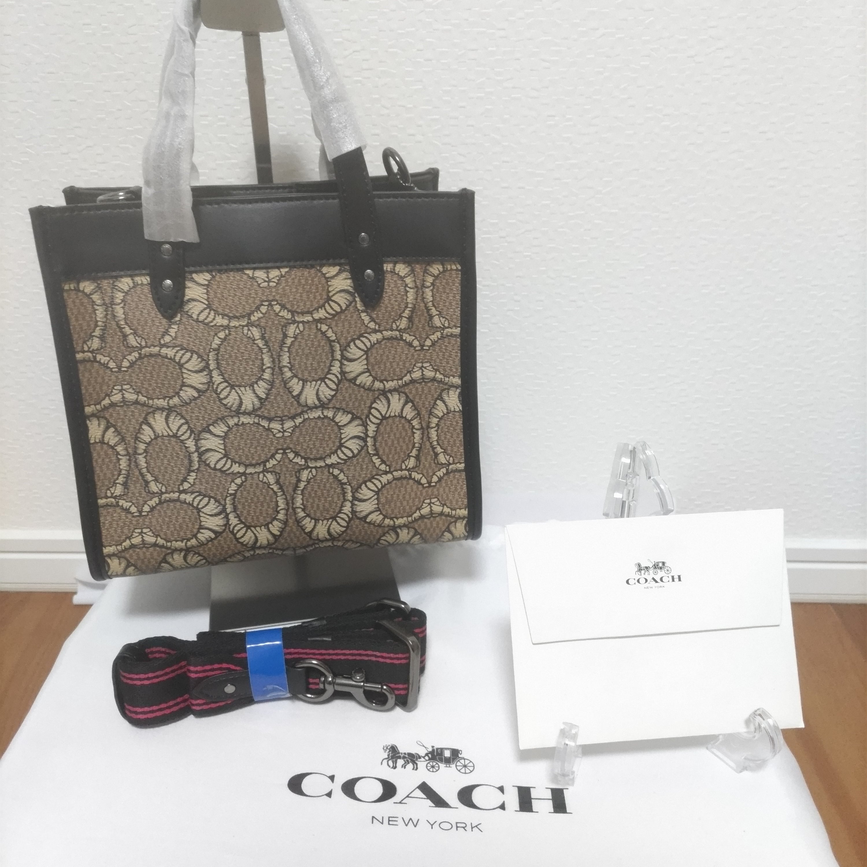 コーチCOACH フィールド トート 22 マミファイド シグネチャー レキシー-