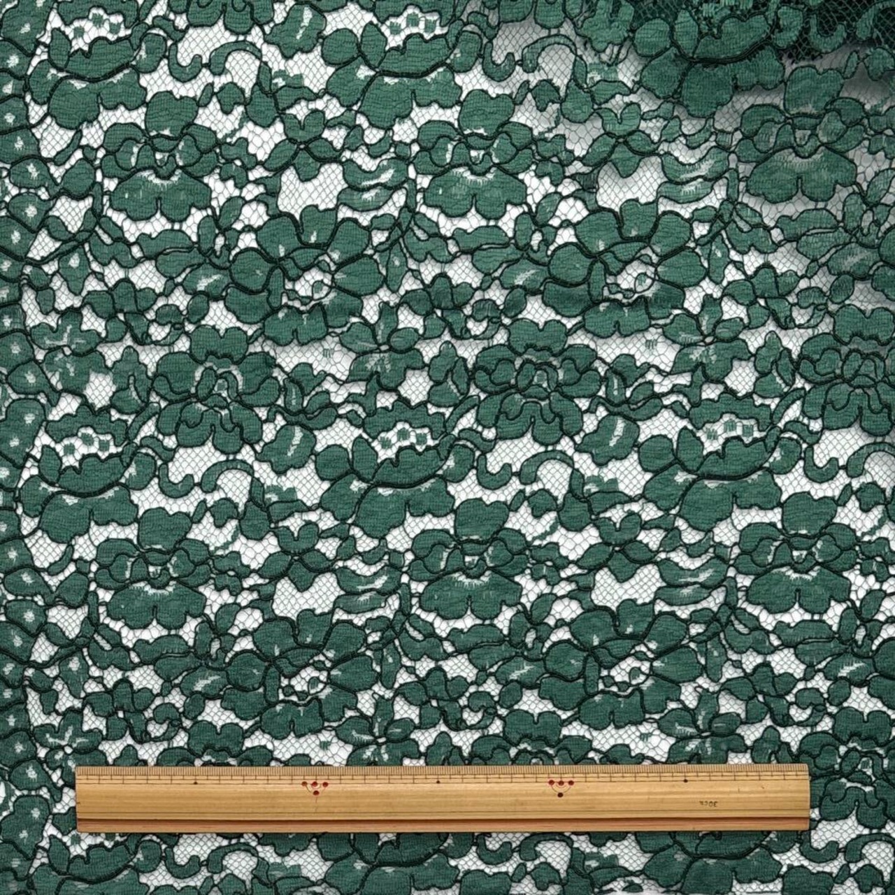 ★AM482◆3m◆ラスト1点‼◆インポート◆ポリエステルレーヨン高級コードレース生地◆グリーン