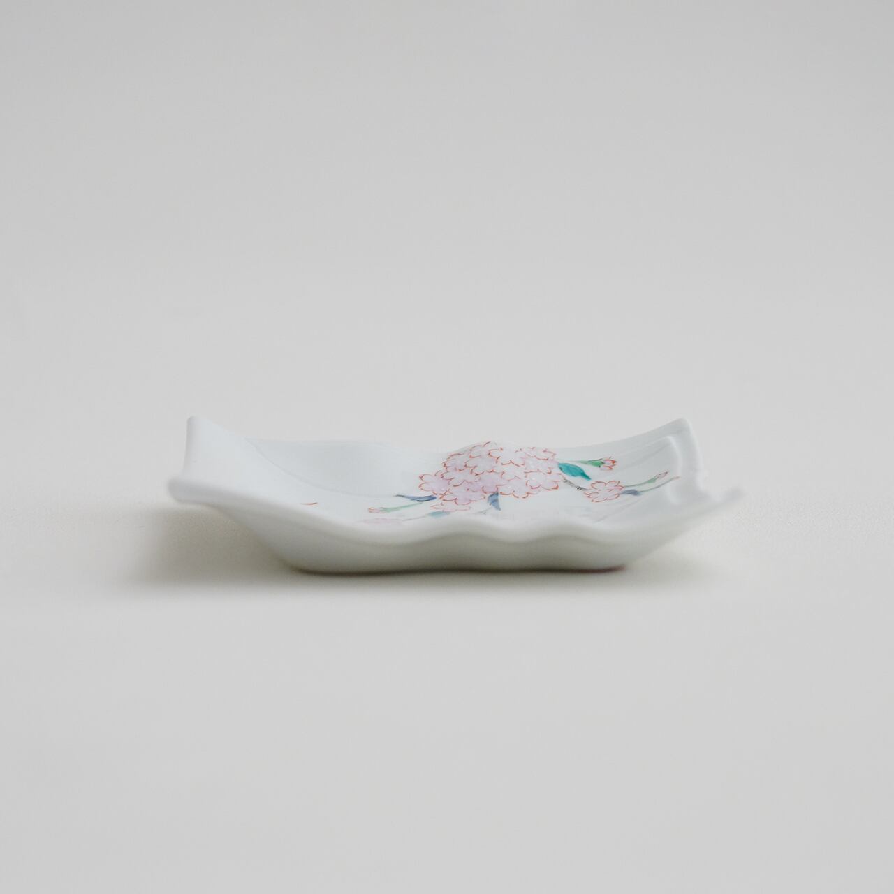 桜花文 銘々皿（3枚組） | 肥前赤絵窯元 鷹巣