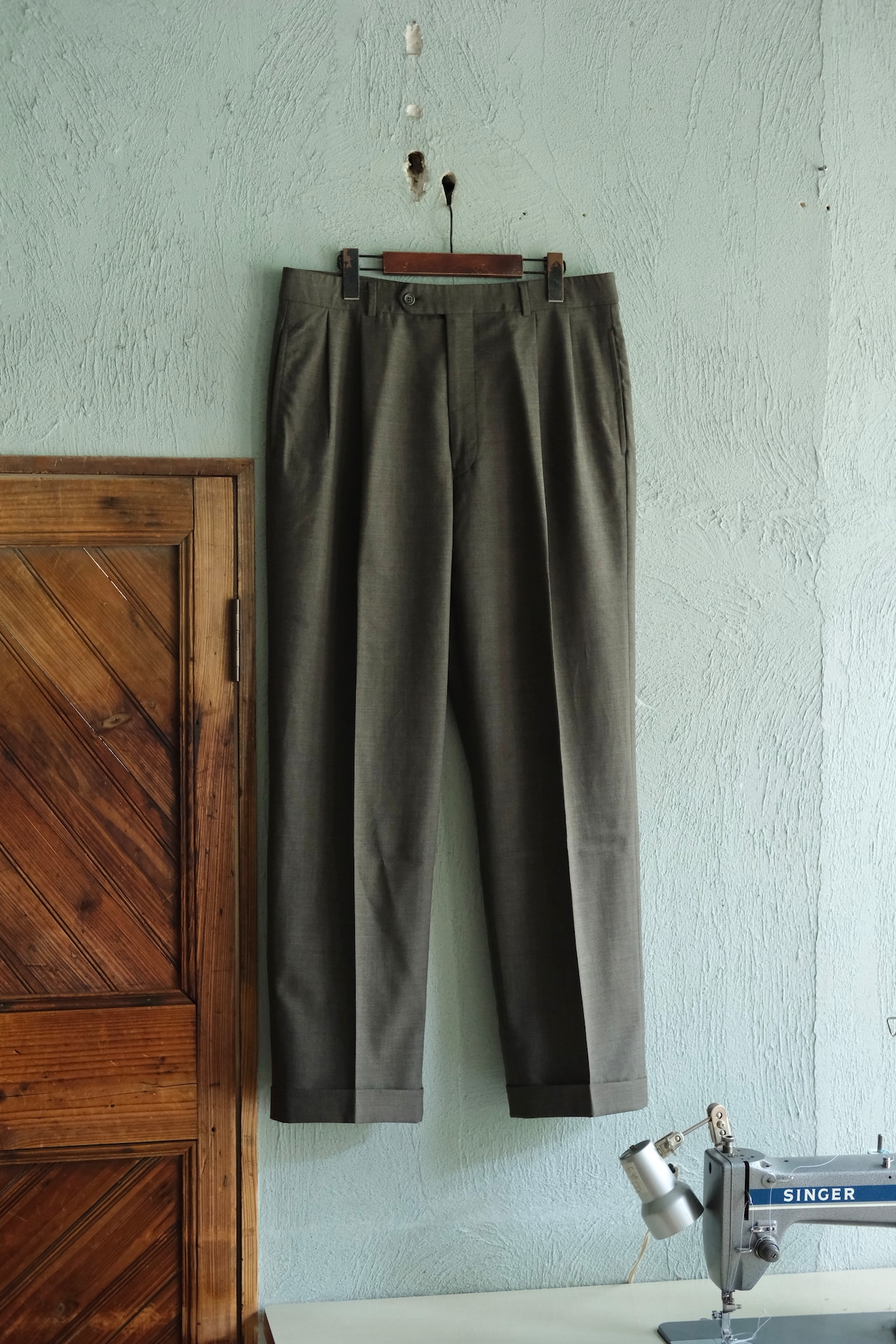 Utah/ "Brooks Brothers ” summer wool slacks