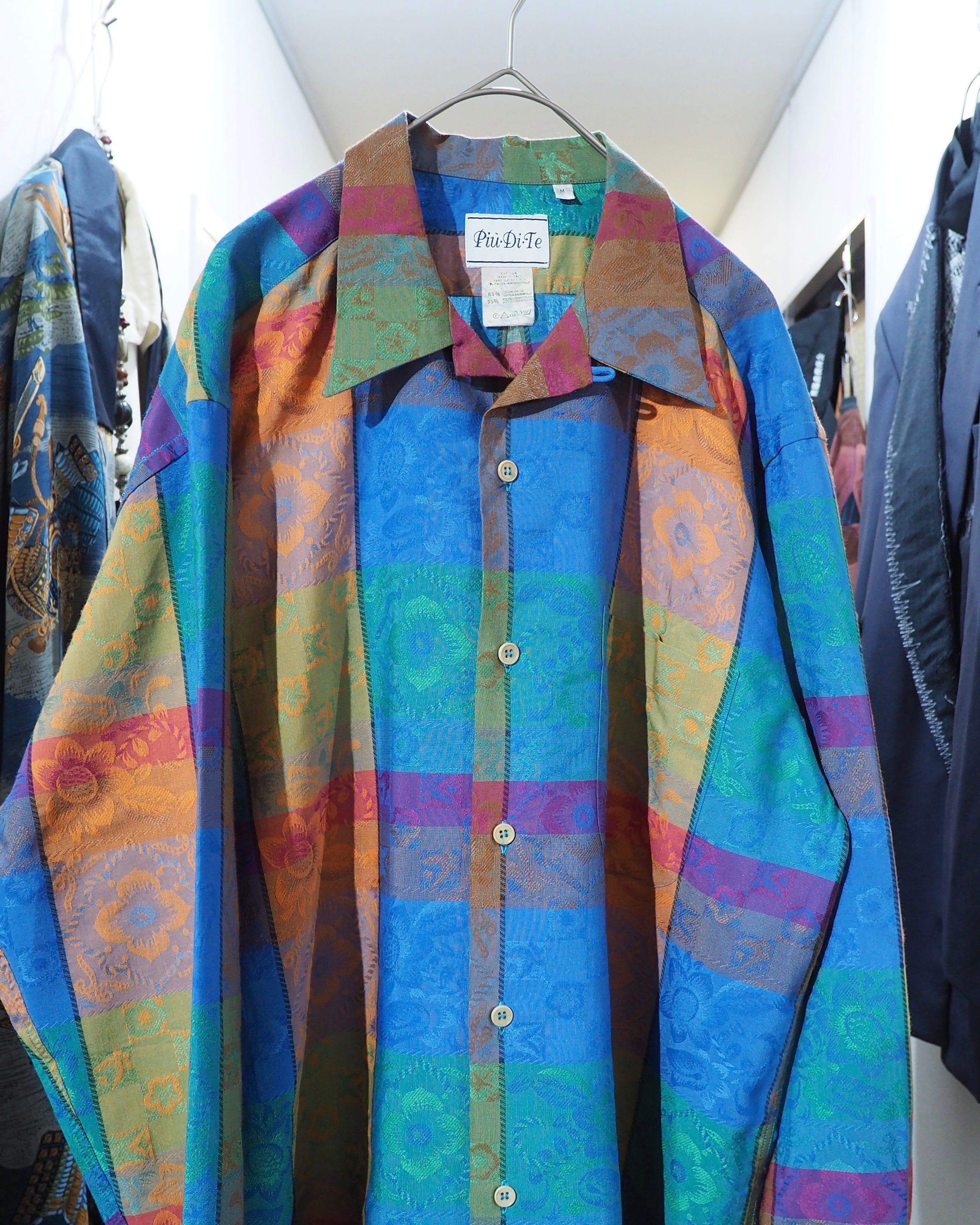 " Made in Italy " Multi color Block × Beautiful Flower Embroidery vintage Open collar Shirt