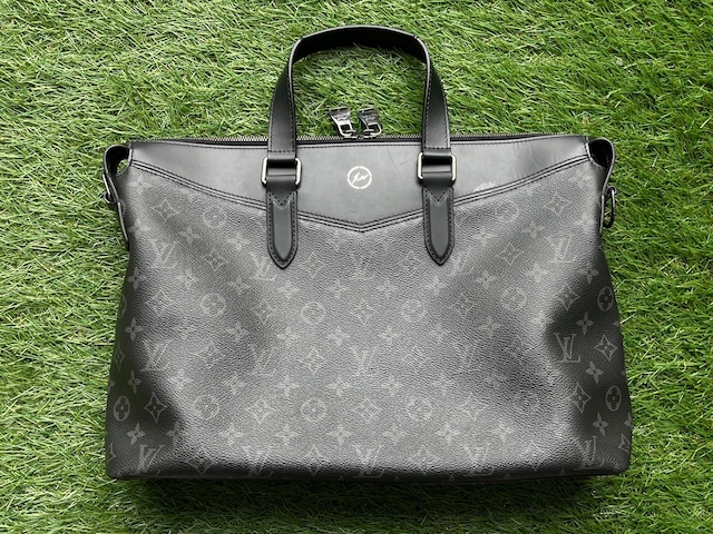 LOUIS VUITTON × FRAGMENT MONOGRAM ECLIPSE EXPLORER BRIEFCASE M43279 71879