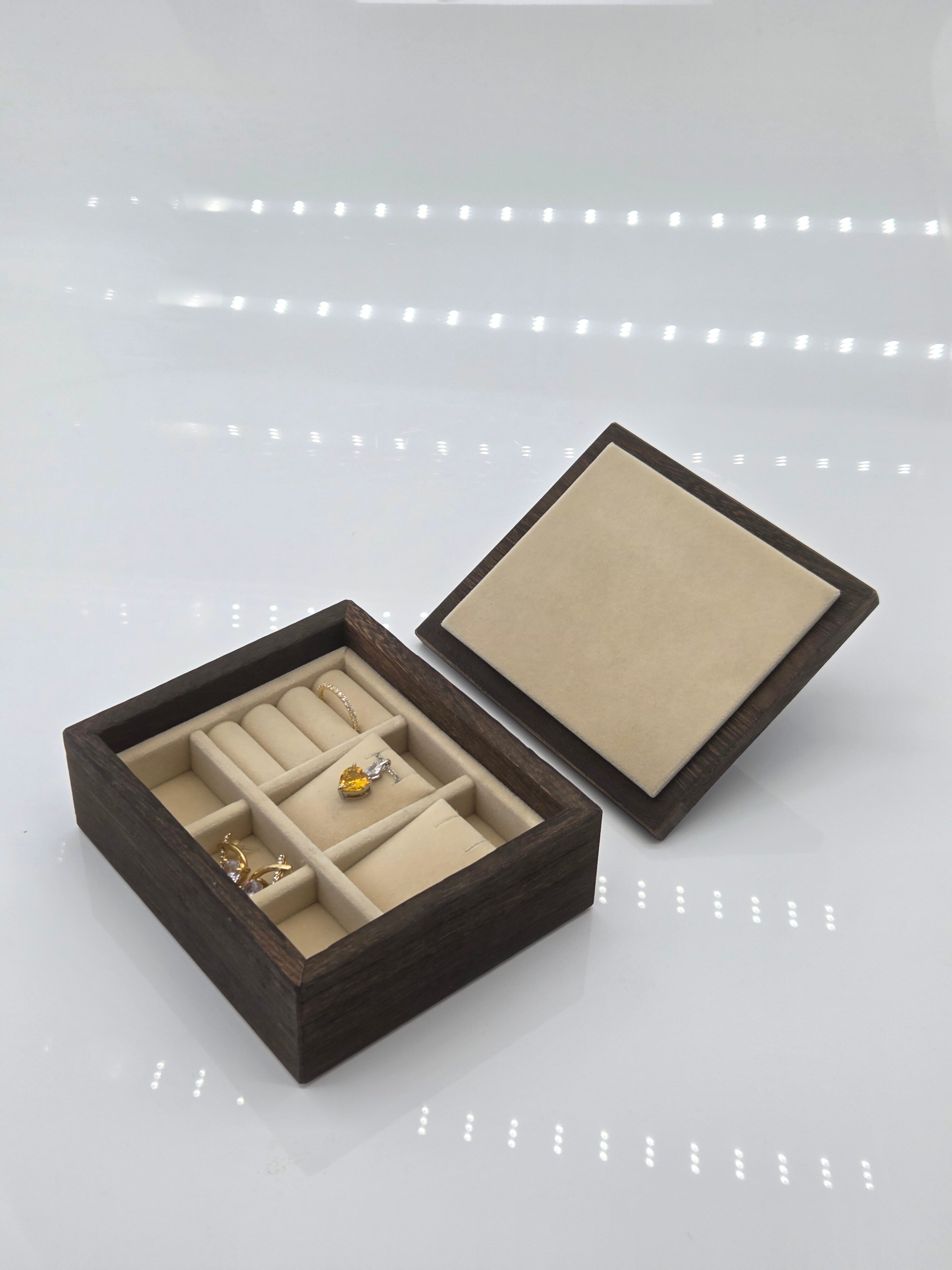 コンパクトジュエリーBOX | DAKAO インテリア