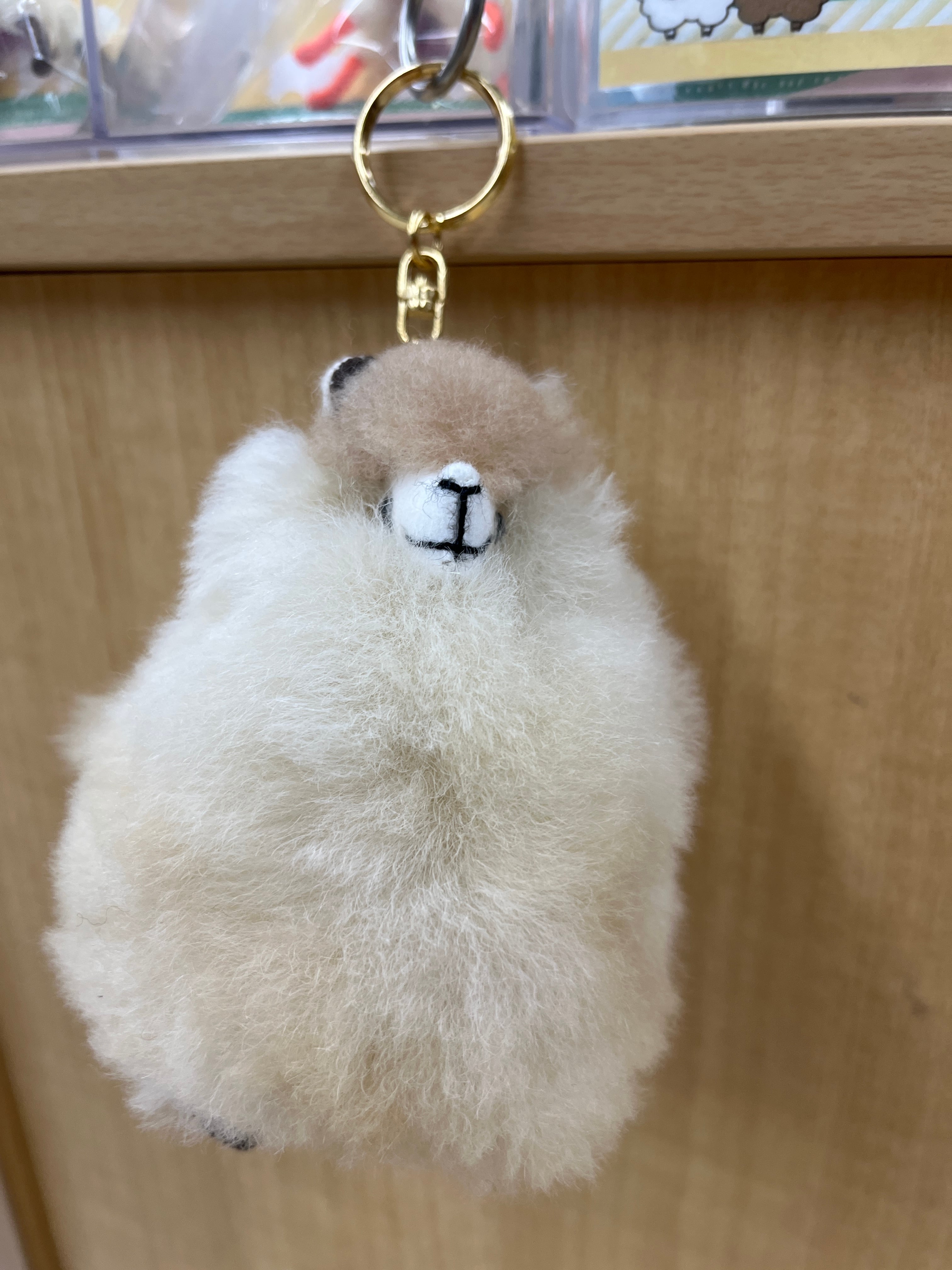 ベビーアルパカキーホルダー モフトップ ベージュ | ALPACA WORLD