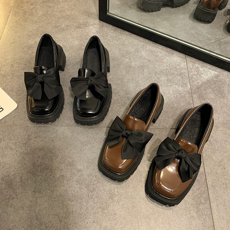 レザースプリングスタンダードリボンレッドシングル 靴 シューズ レトロ 春物 部族の婦人靴18134754835