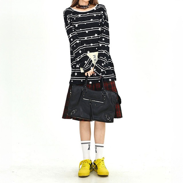 スターボーダーパターンワイドフォルムカットソー 2col   R01910