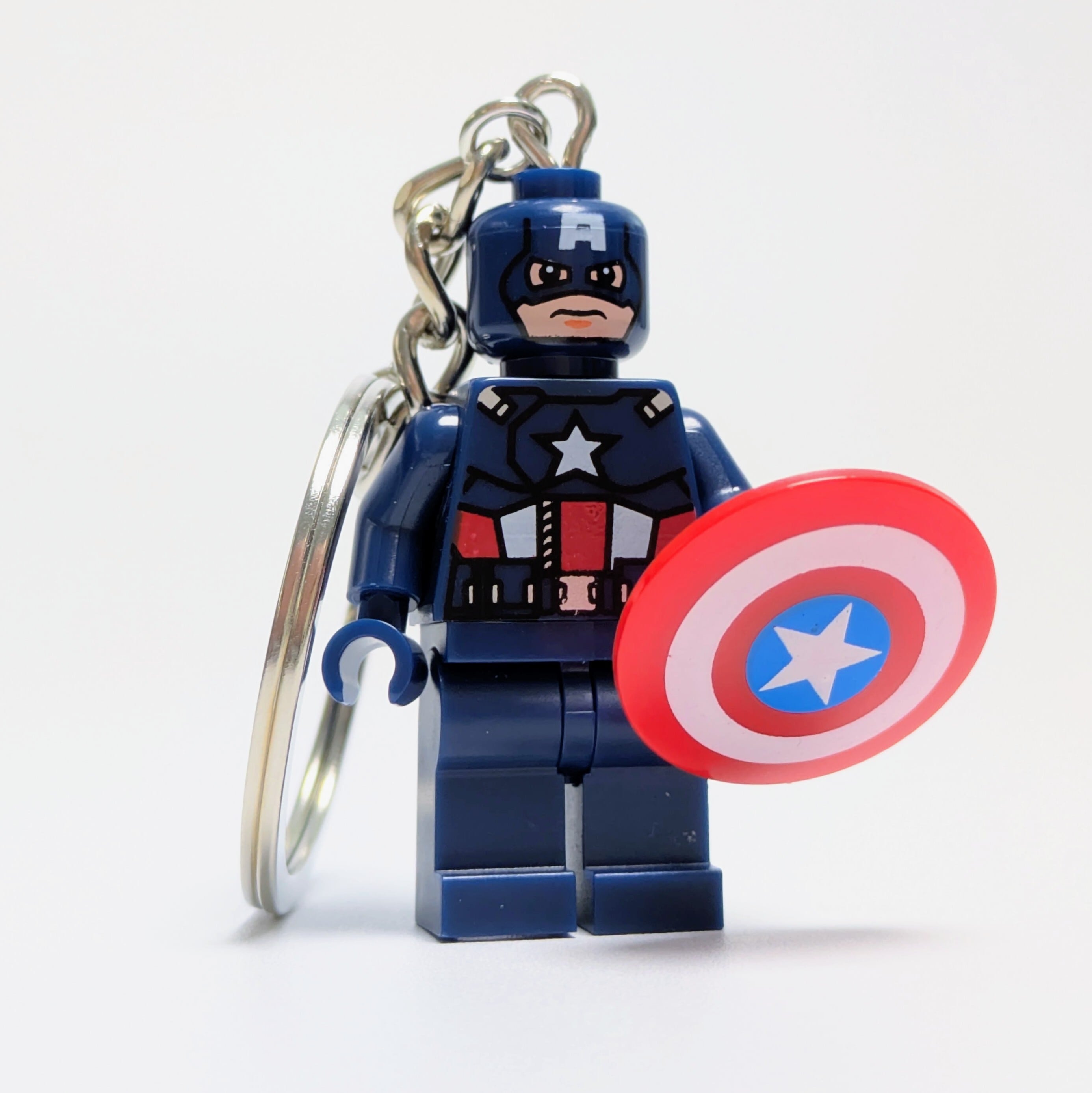 ★ブロックフィギュアキーホルダー★【 Captain America / キャプテン・アメリカ 】『 スティーブ・ロジャース 』 MARVEL / マーベルコミックス〚アメリカン雑貨 アメトイ〛