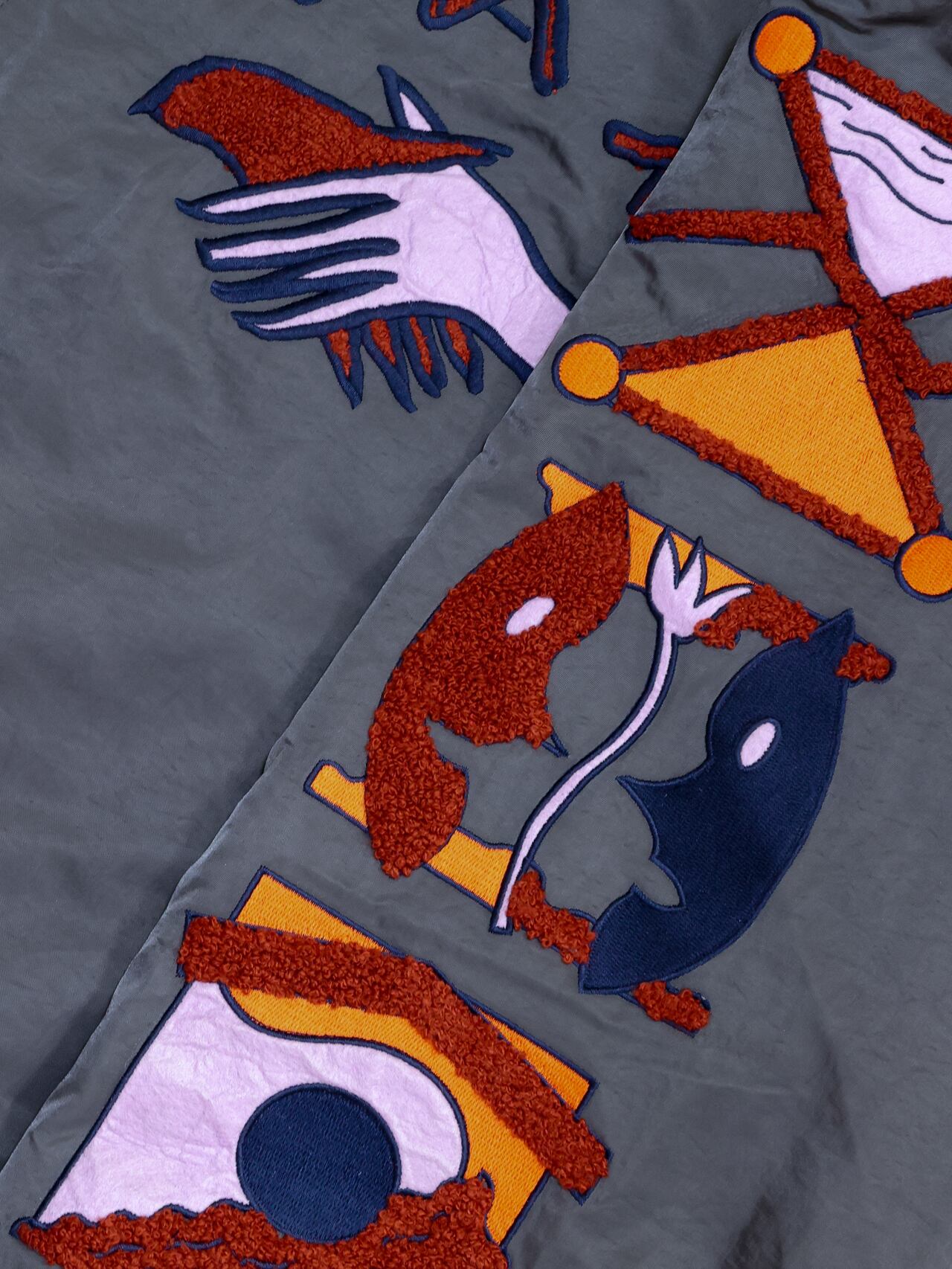 UNEEK BASEMNT - Discover independent style.