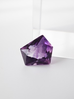 Fancy Cut Amethyst - a06