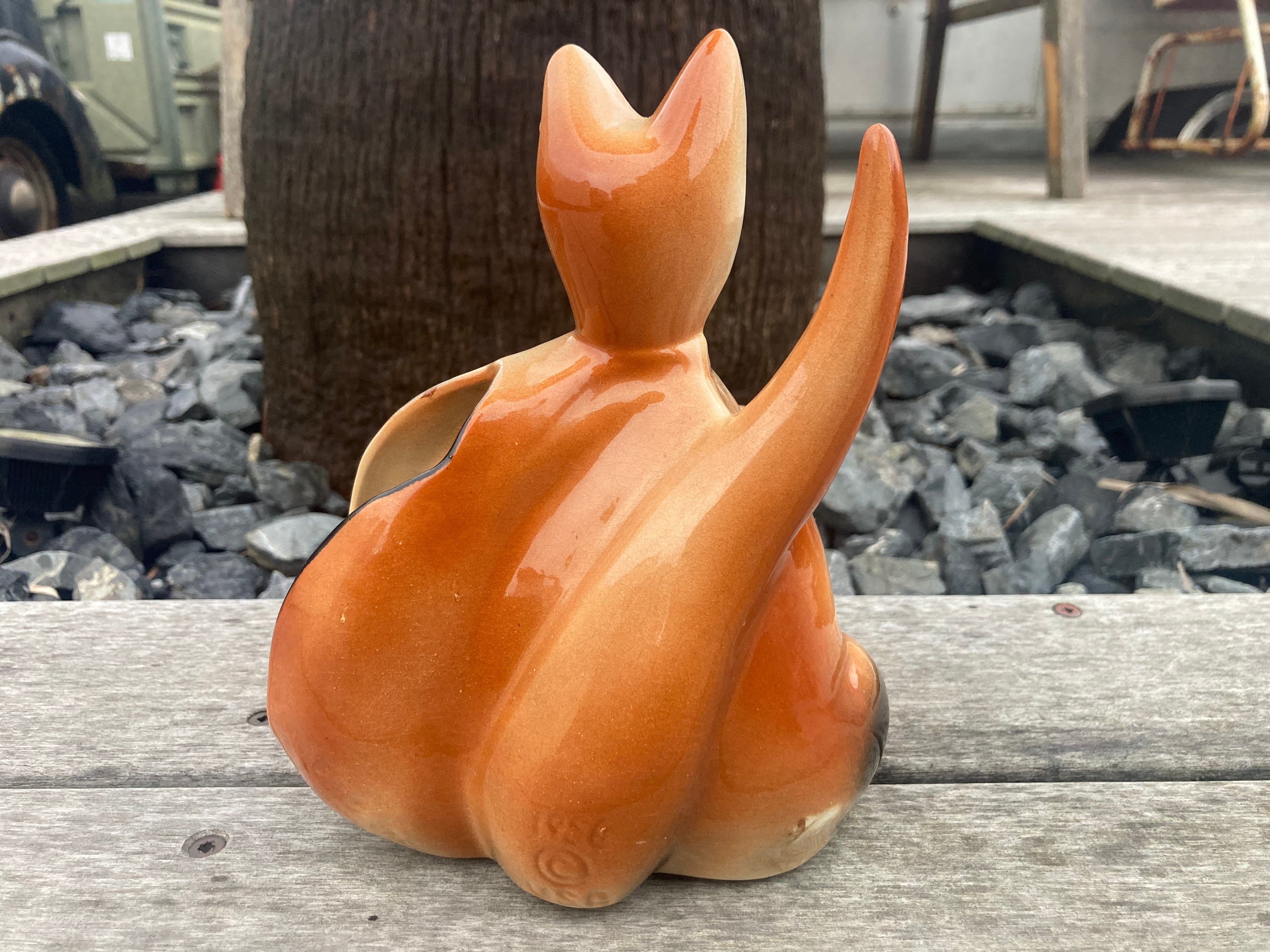 1956 PULP FICTION PROP BOXING KANGAROO | CEREAL（シリアル）