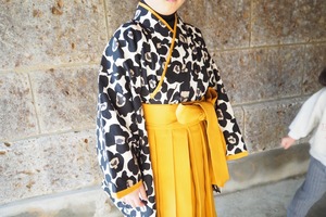 キッズ用袴 RAKUHAKA【黒椿】115〜130cm相当 6歳児 卒園式に
