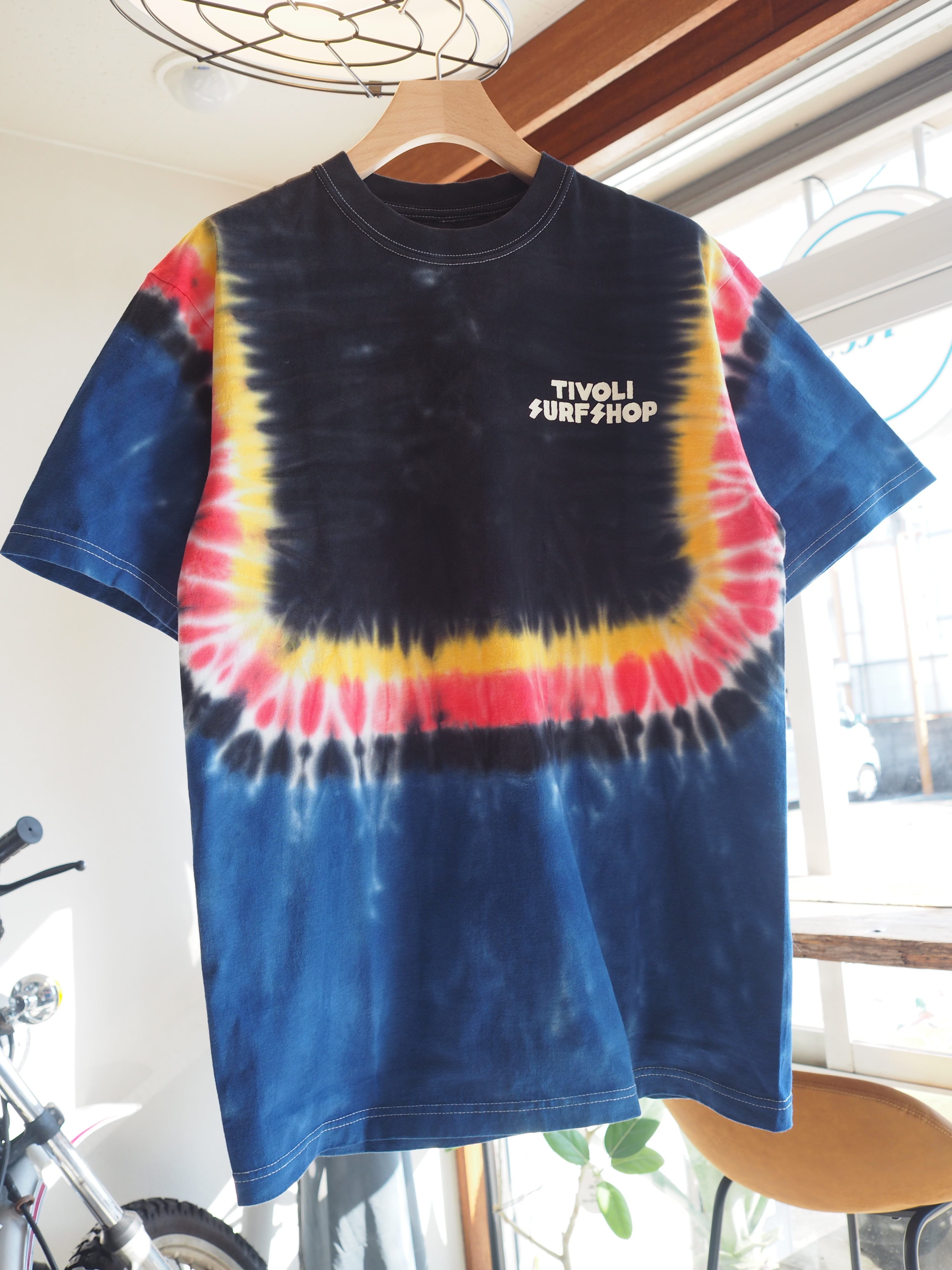 トップス psicom tivolisurfshop tie deyt shirts Psicom Tivolisurfshop dye tee | Raffles