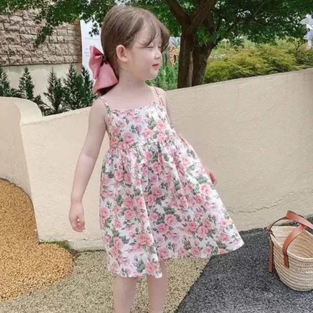 2色 子供服 80〜150 キャミワンピース 花柄 フレアワンピース ノースリーブ 送料無料 フレア ワンピース ドレス バイカラー 子供 キッズコーデ キッズファッション キッズドレス キッズ 可愛い きれいめ エレガント 春 夏 ガーリー お出かけ 外出 きれいめカジュアル 着回し ファッション デート コーディネート 重ね着 休日 特別な日 お祝い 記念日 カジュアル 普段着 春コーデ 夏コーデ おしゃれ シンプル ゆったり 韓国ファッション コーデ パーティー パーティドレス 誕生日 ピクニック