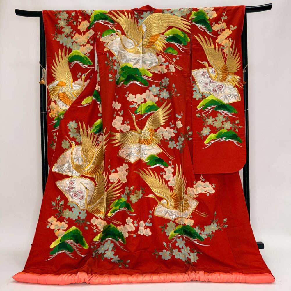 色打掛 正絹 鶴 刺繍 赤 打掛 花嫁衣裳 ポリエステル リサイクル 中古 ブライダル ウエディング 着物 6096