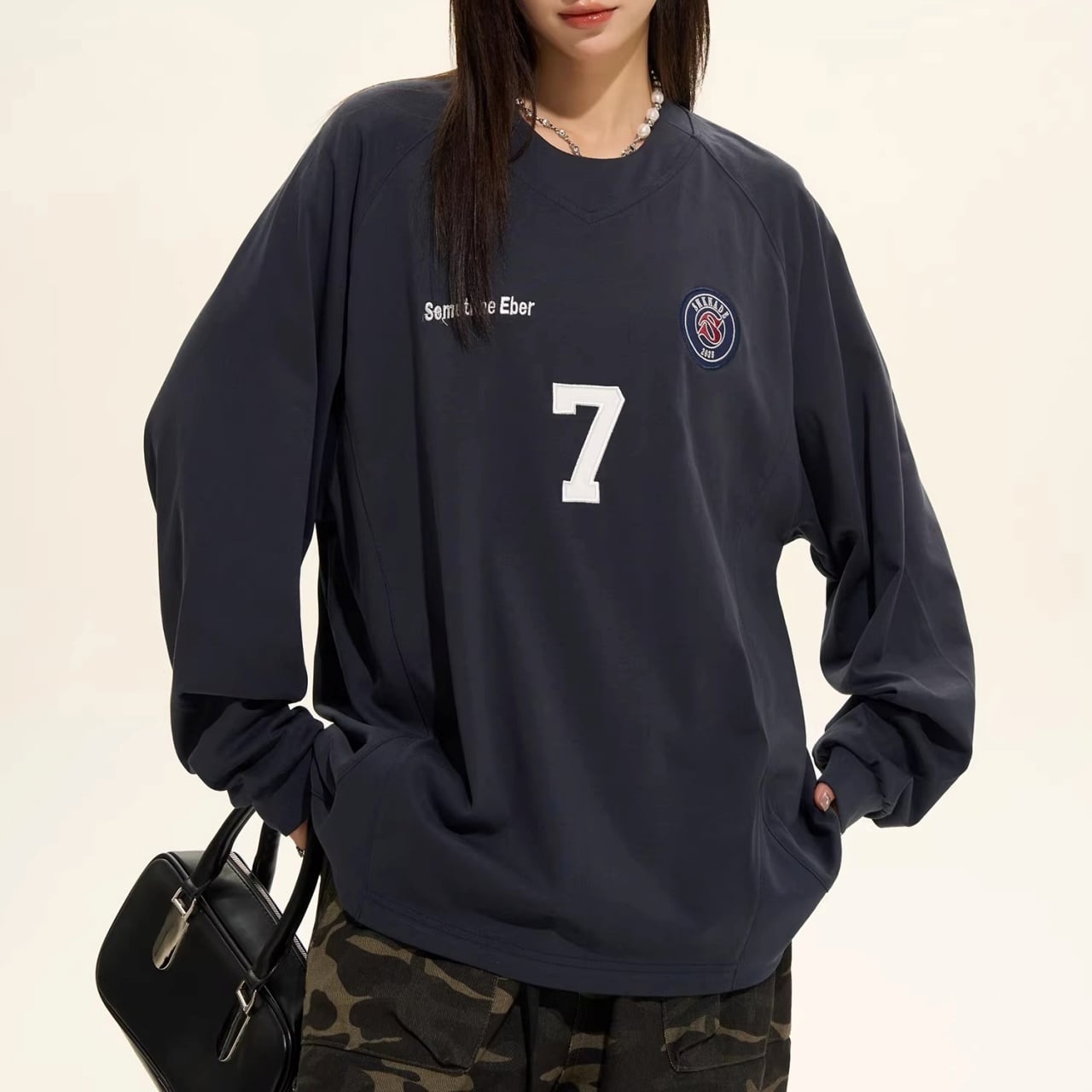 ナンバリングワッペンルーズフォルムプルオーバー 2col R01862