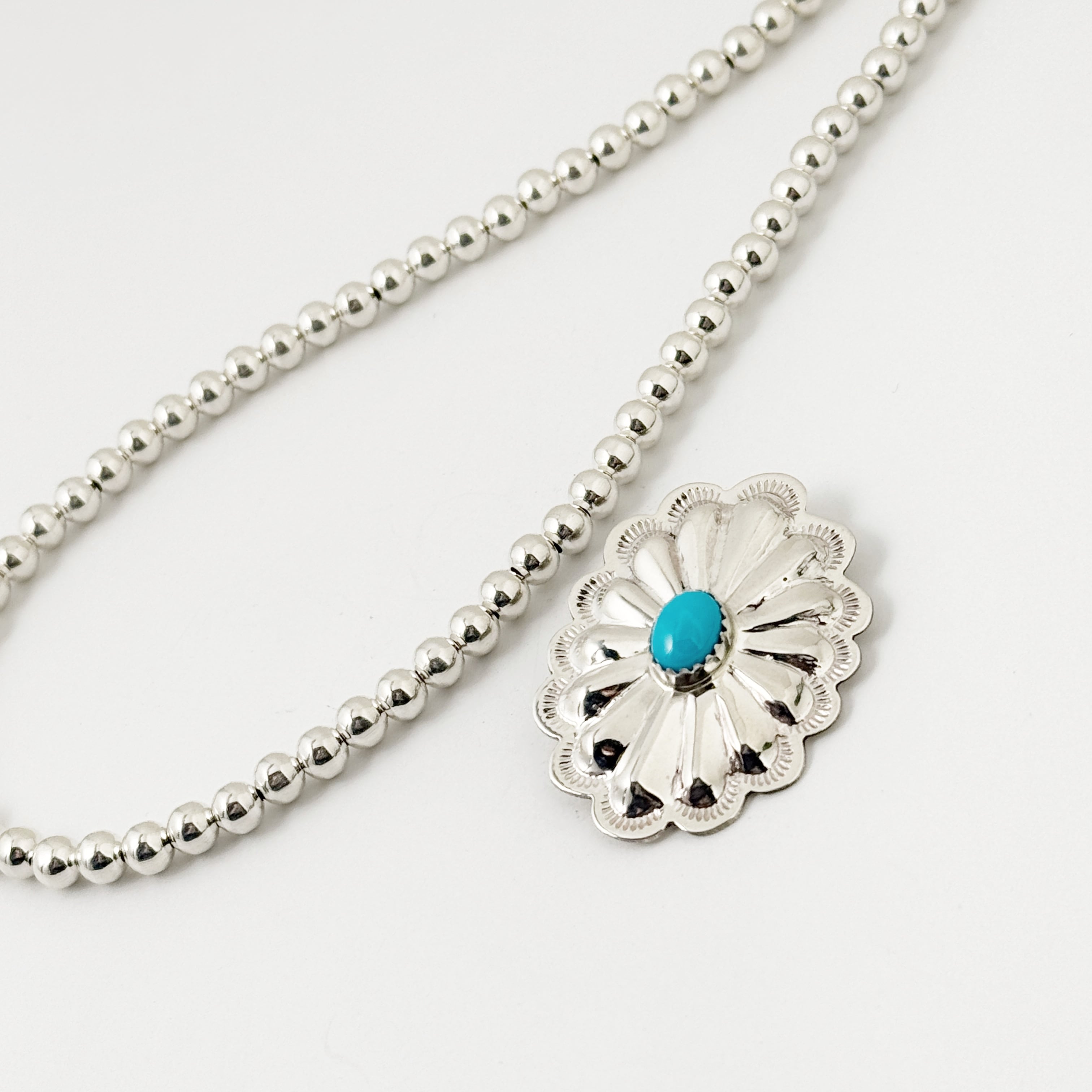 Indian Jewelry》オーバルコンチョ スリーピングビューティー