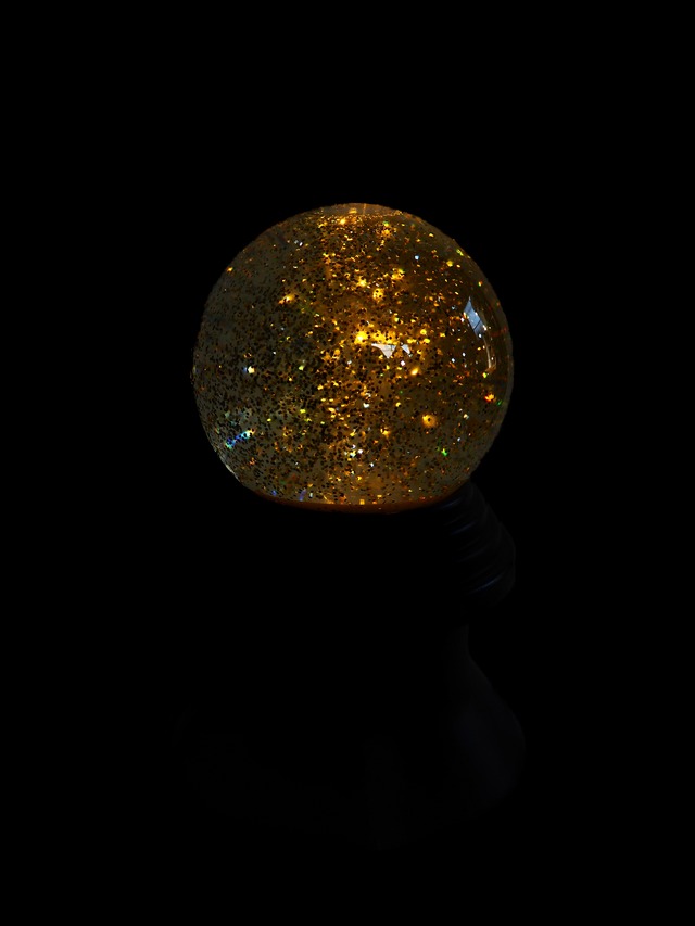 Three-color snow globe lamp