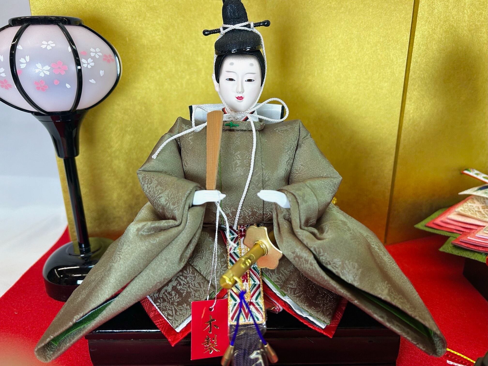 雛人形 親王飾り 平飾り 小三五 麹塵 金彩屏風407 きらめき18 菱 雛人形 親王飾り 平飾り 小三五 麹塵 金彩屏風407 きらめき18 菱